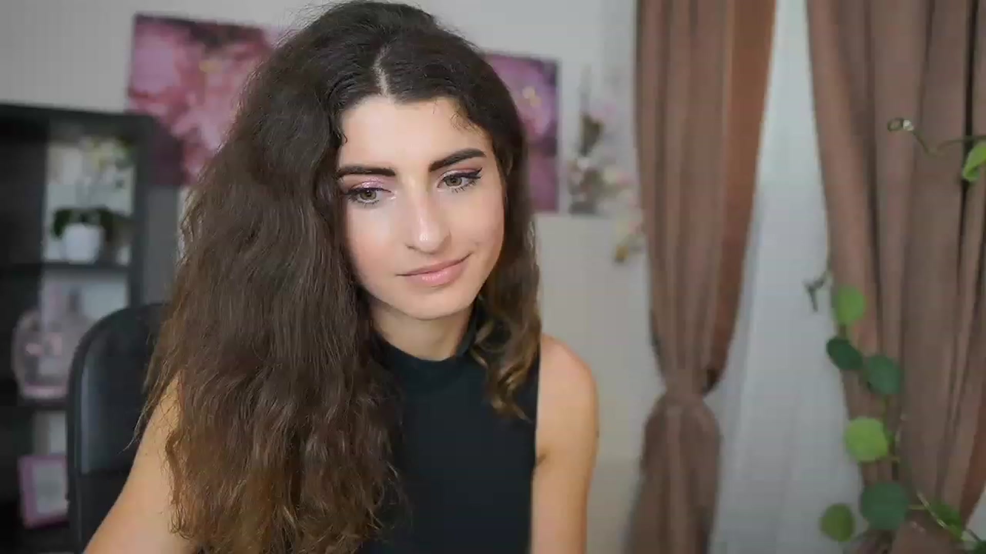 Gallery image thumbnail from EVA__LOVIA_'s myfreecams stream on, 07/23/2023, 13:01 image 15 of 20
