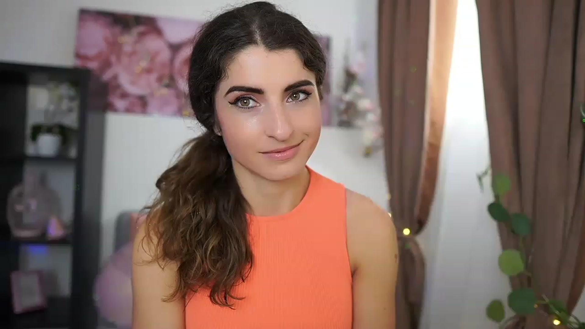 Gallery image thumbnail from EVA__LOVIA_'s myfreecams stream on, 07/27/2023, 10:34 image 6 of 20