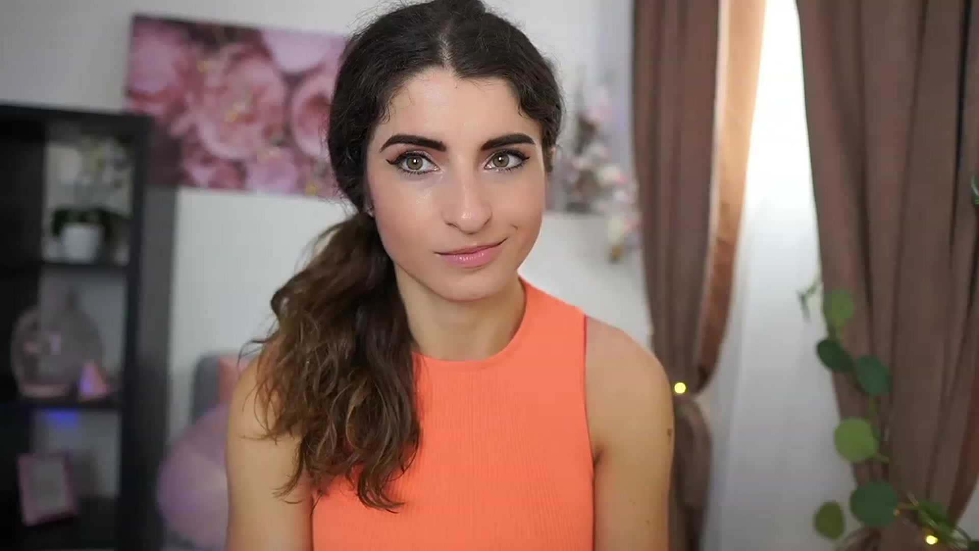 Gallery image thumbnail from EVA__LOVIA_'s myfreecams stream on, 07/27/2023, 10:34 image 3 of 20