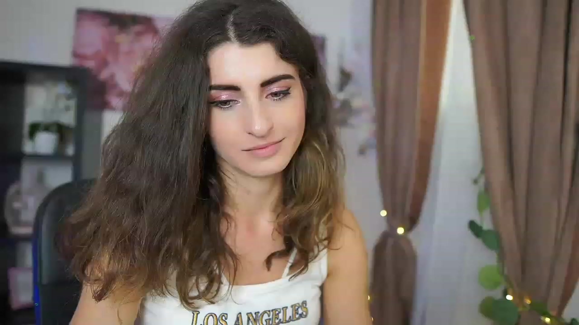 Gallery image thumbnail from EVA__LOVIA_'s myfreecams stream on, 07/28/2023, 10:20 image 4 of 20