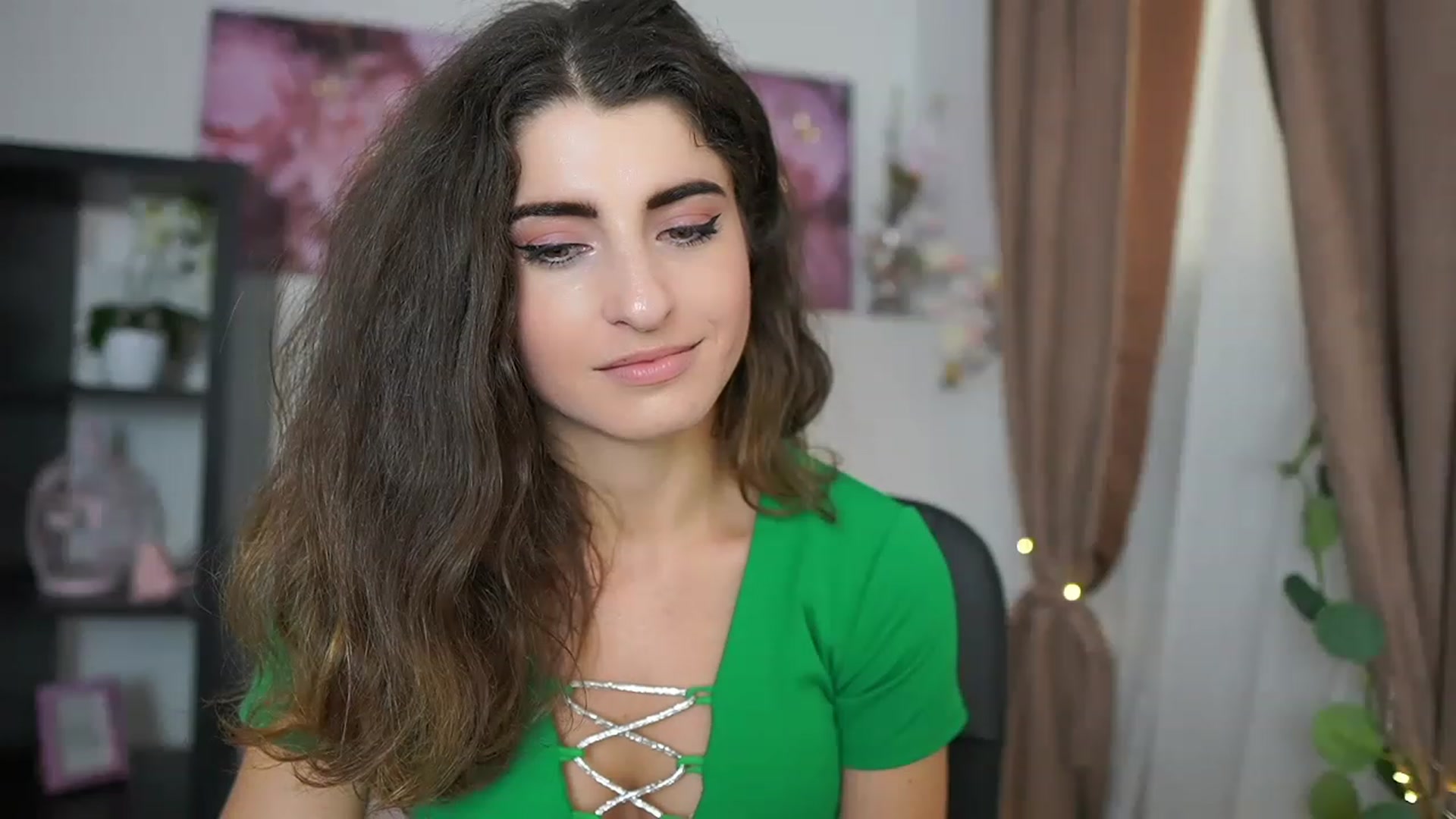 Gallery image thumbnail from EVA__LOVIA_'s myfreecams stream on, 07/29/2023, 10:22 image 14 of 20