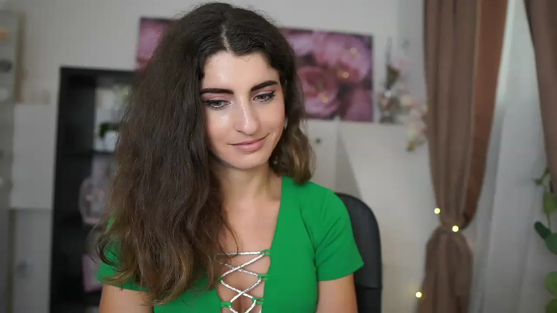Gallery image thumbnail from EVA__LOVIA_'s myfreecams stream on, 07/29/2023, 13:12 image 13 of 20