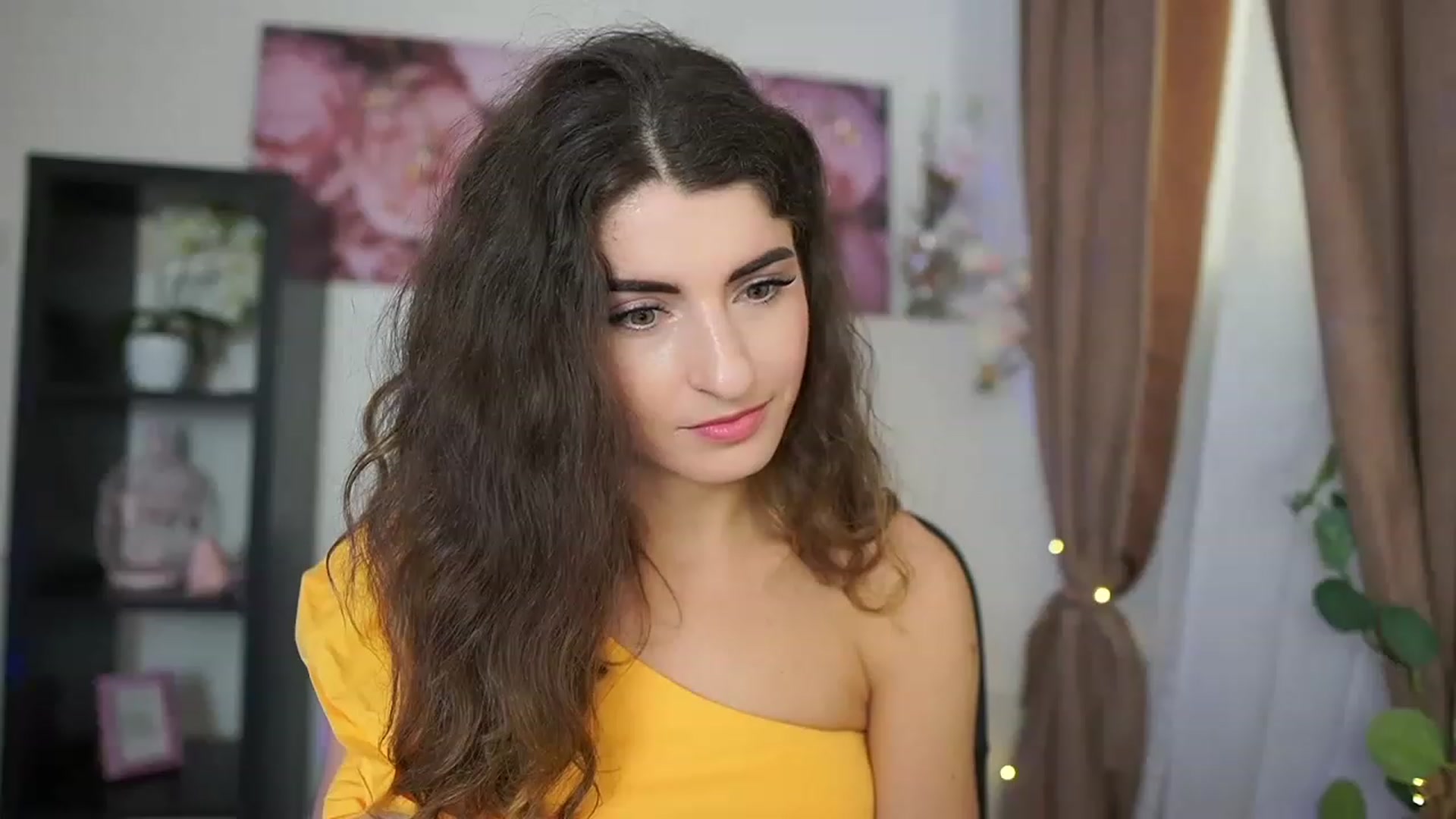 Gallery image thumbnail from EVA__LOVIA_'s myfreecams stream on, 08/03/2023, 14:28 image 8 of 20