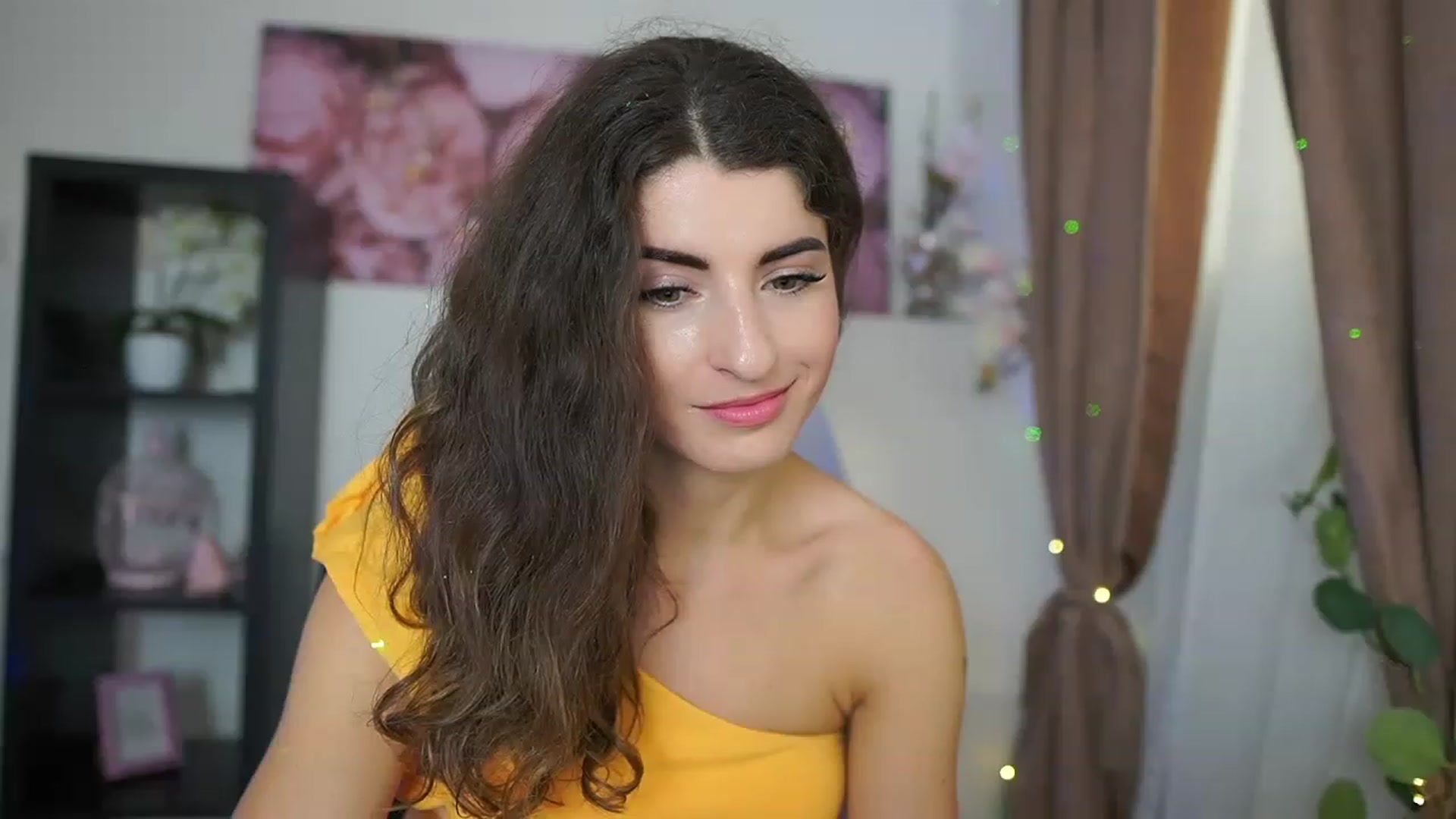 Gallery image thumbnail from EVA__LOVIA_'s myfreecams stream on, 08/03/2023, 14:28 image 17 of 20