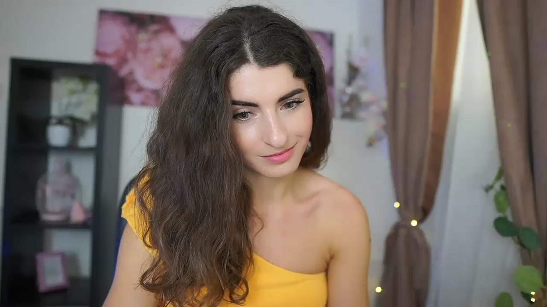 Gallery image thumbnail from EVA__LOVIA_'s myfreecams stream on, 08/03/2023, 14:28 image 19 of 20