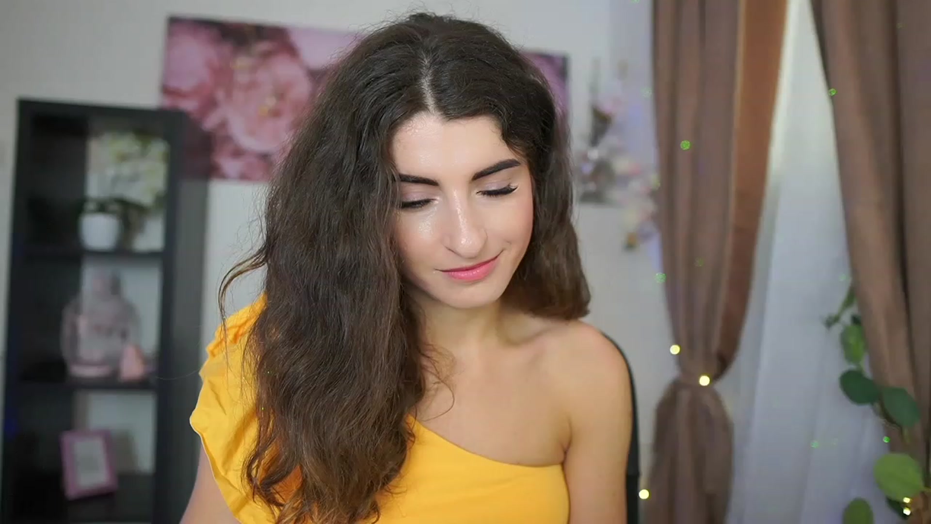 Gallery image thumbnail from EVA__LOVIA_'s myfreecams stream on, 08/03/2023, 14:28 image 2 of 20