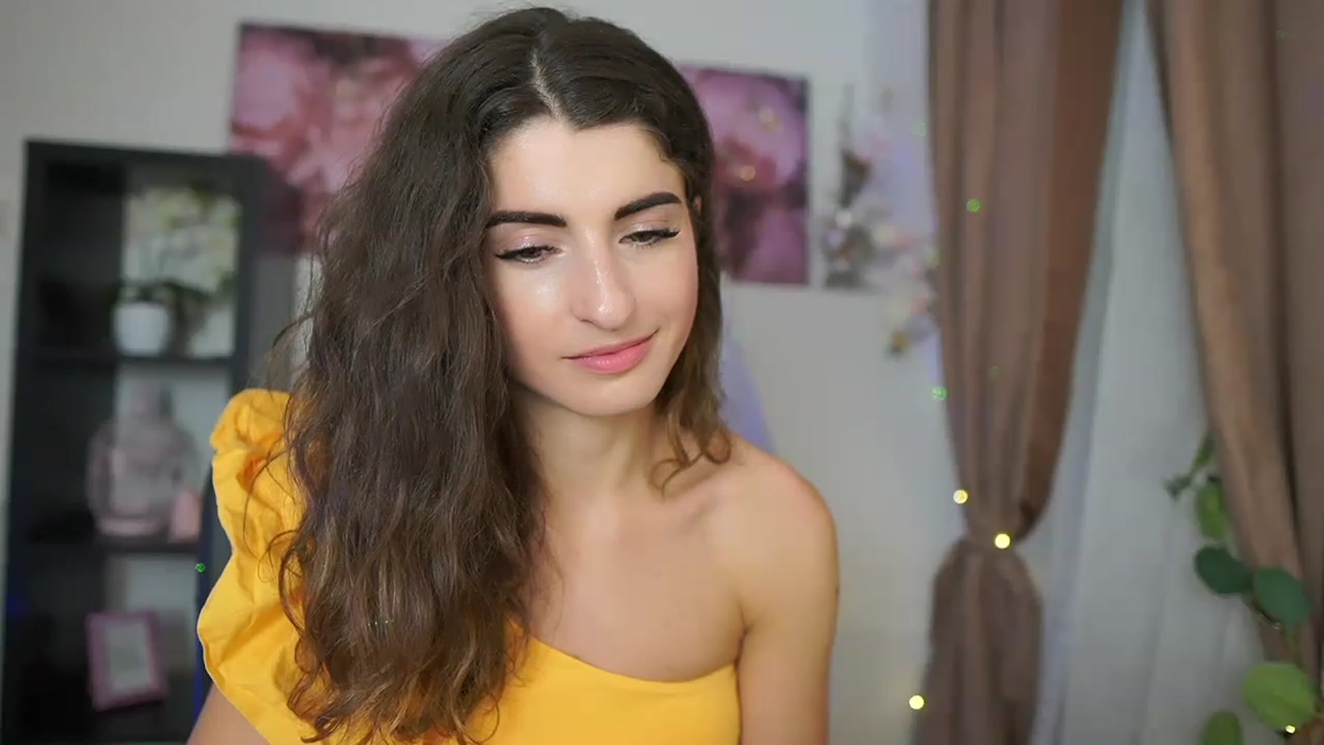 Gallery image thumbnail from EVA__LOVIA_'s myfreecams stream on, 08/03/2023, 17:11 image 12 of 20