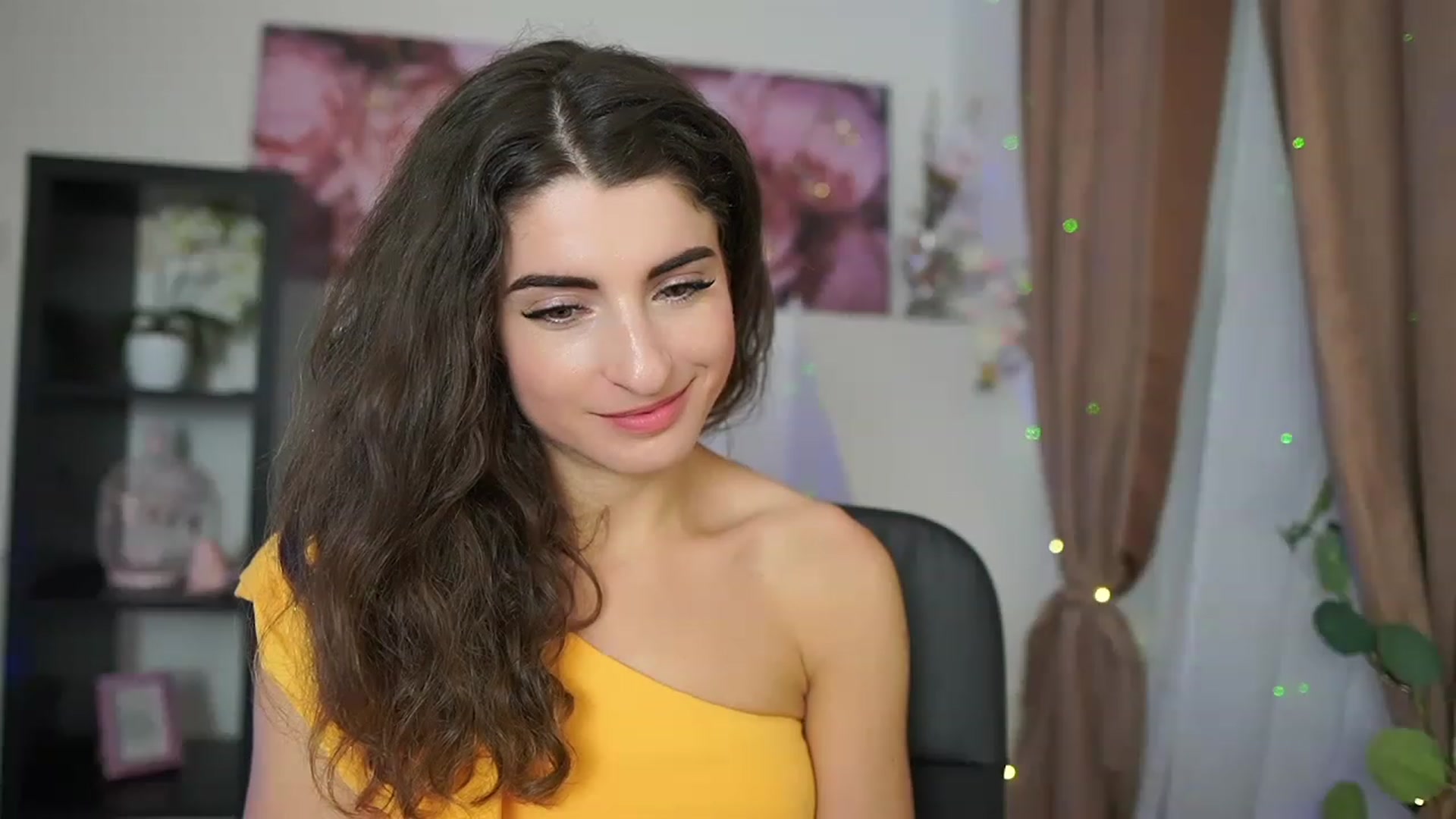 Gallery image thumbnail from EVA__LOVIA_'s myfreecams stream on, 08/03/2023, 17:11 image 7 of 20