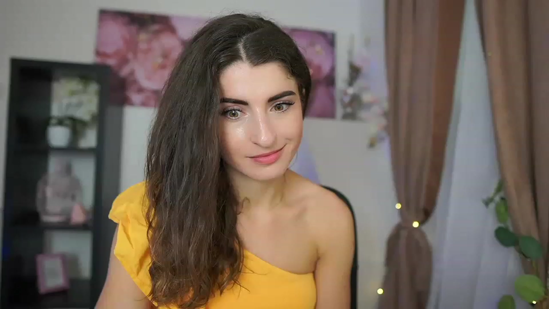 Gallery image thumbnail from EVA__LOVIA_'s myfreecams stream on, 08/03/2023, 17:11 image 1 of 20