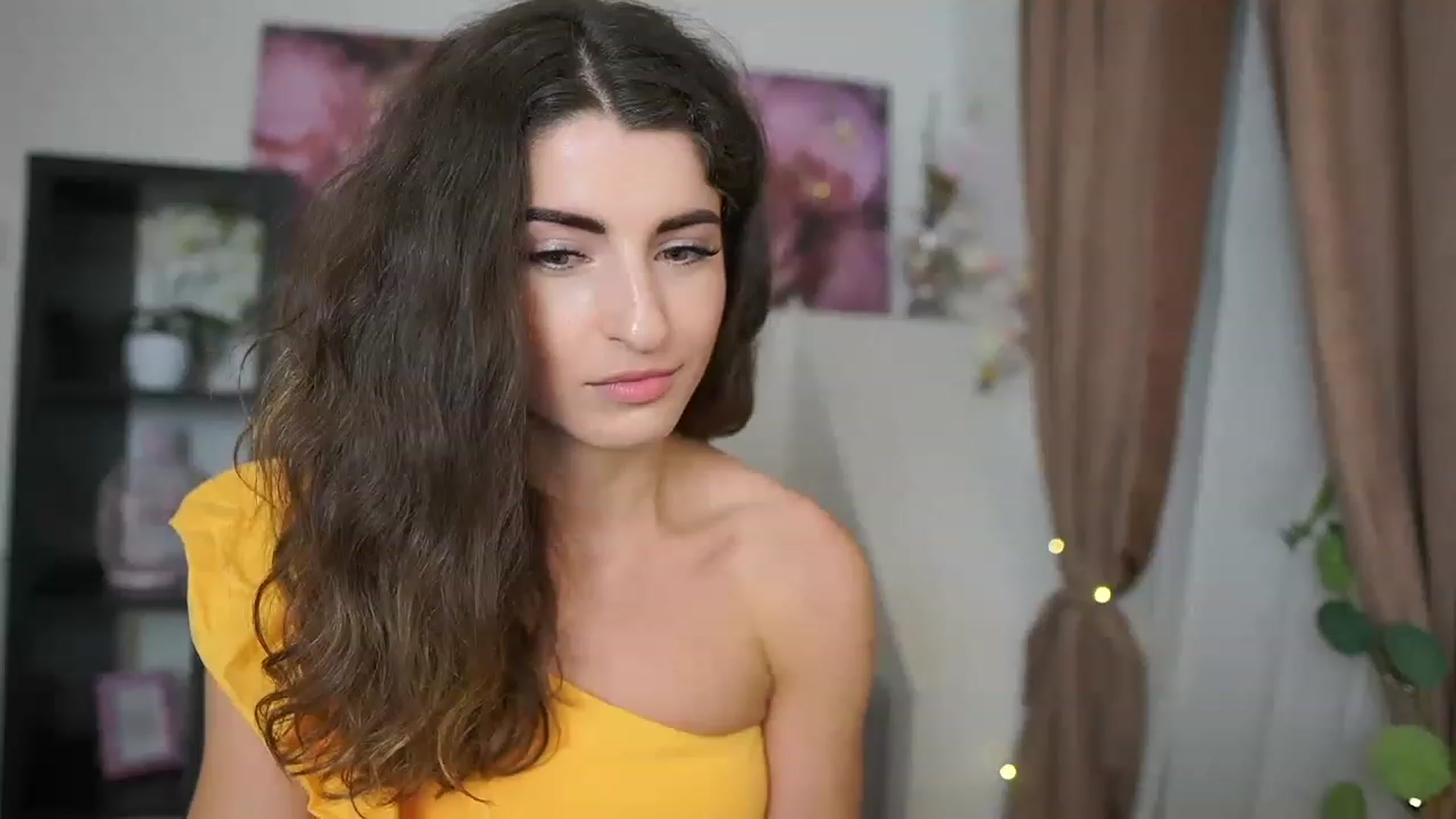 Gallery image thumbnail from EVA__LOVIA_'s myfreecams stream on, 08/03/2023, 17:11 image 20 of 20