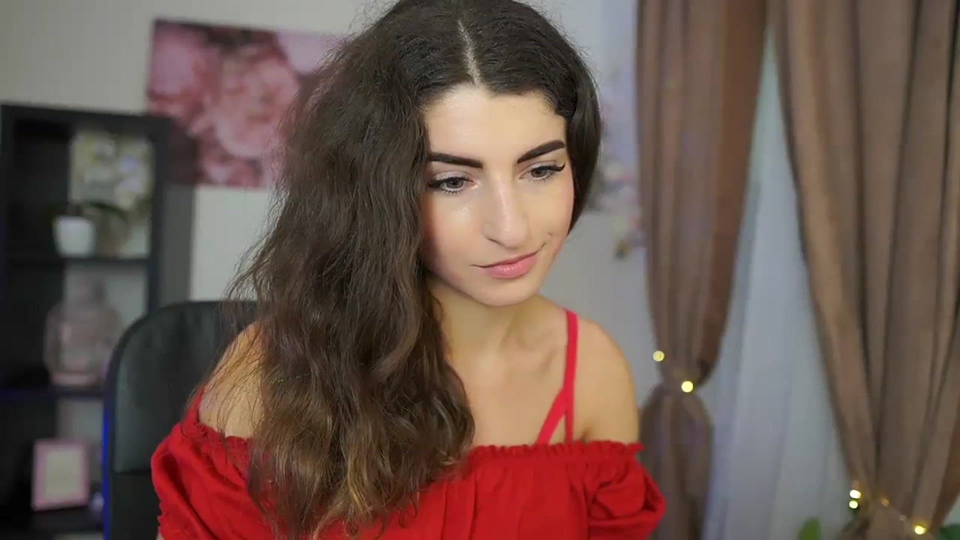 Gallery image thumbnail from EVA__LOVIA_'s myfreecams stream on, 08/06/2023, 08:51 image 2 of 20