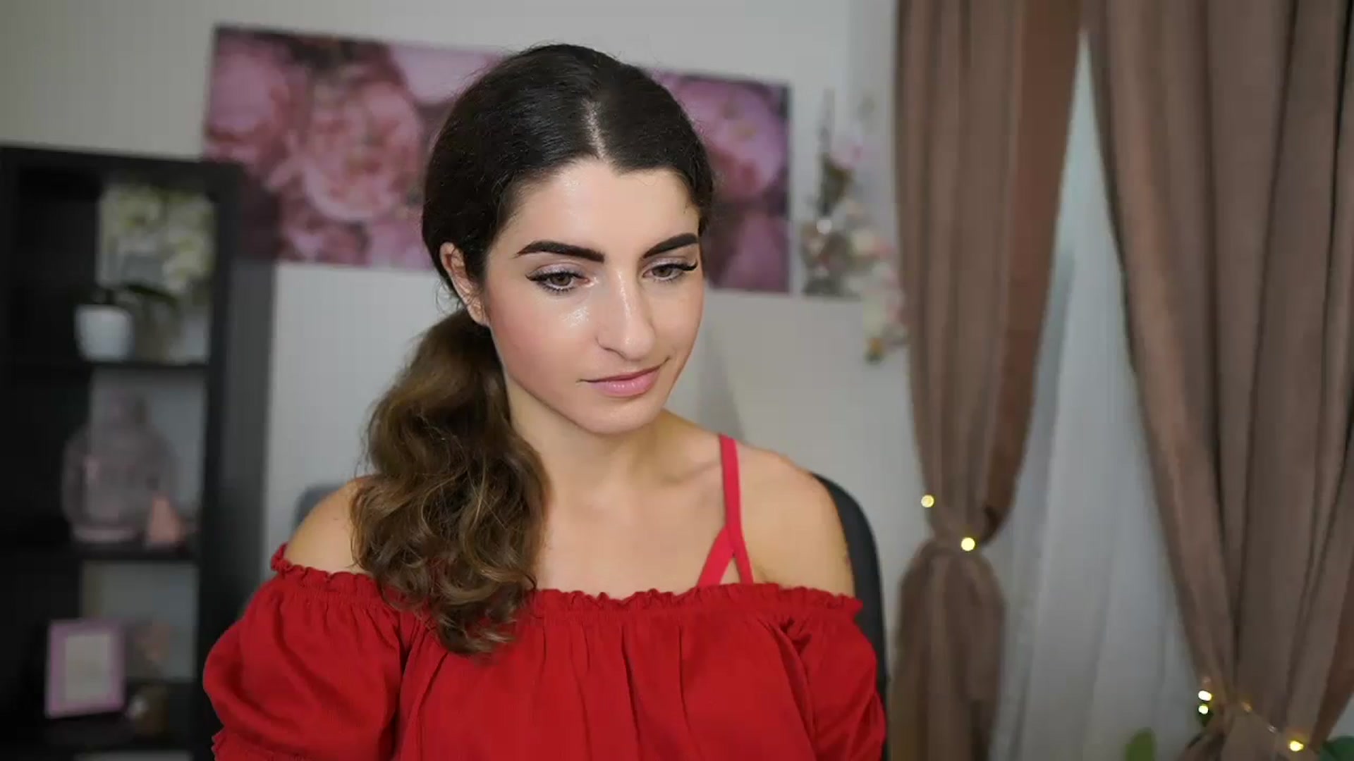 Gallery image thumbnail from EVA__LOVIA_'s myfreecams stream on, 08/06/2023, 13:29 image 5 of 20