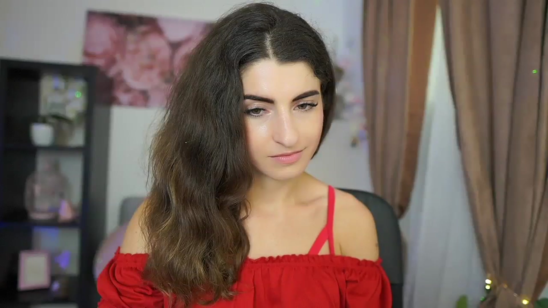 Gallery image thumbnail from EVA__LOVIA_'s myfreecams stream on, 08/06/2023, 15:14 image 12 of 20