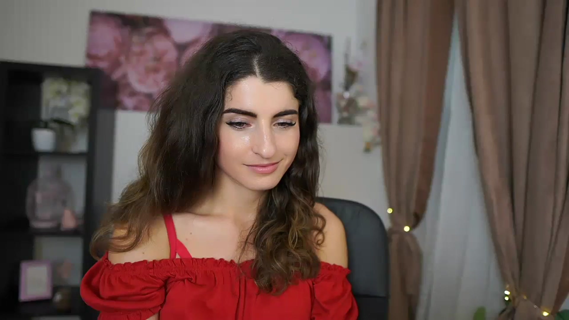Gallery image thumbnail from EVA__LOVIA_'s myfreecams stream on, 08/06/2023, 17:06 image 16 of 20