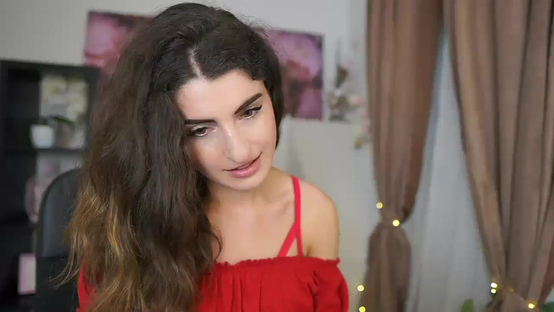 Gallery image thumbnail from EVA__LOVIA_'s myfreecams stream on, 08/06/2023, 18:07 image 18 of 20