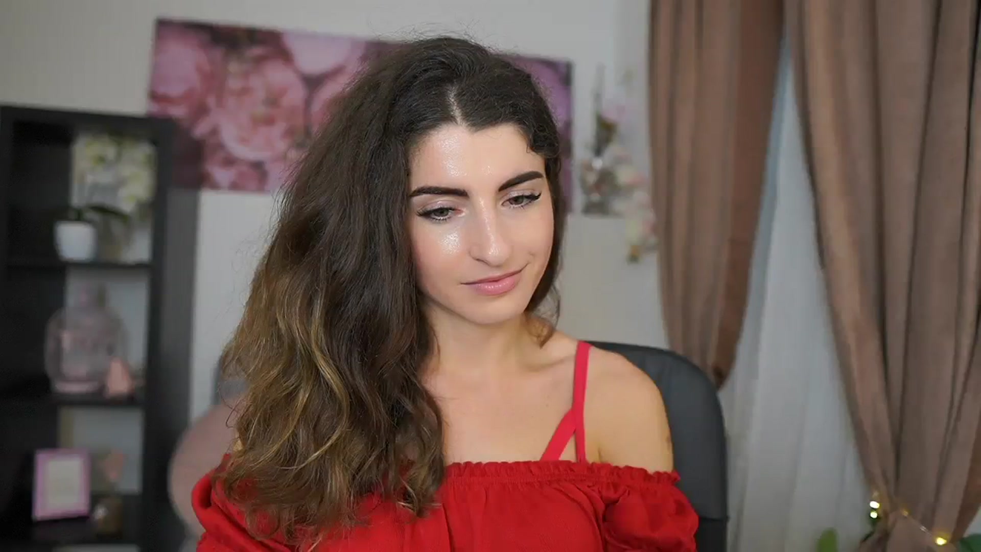 Gallery image thumbnail from EVA__LOVIA_'s myfreecams stream on, 08/06/2023, 18:07 image 2 of 20