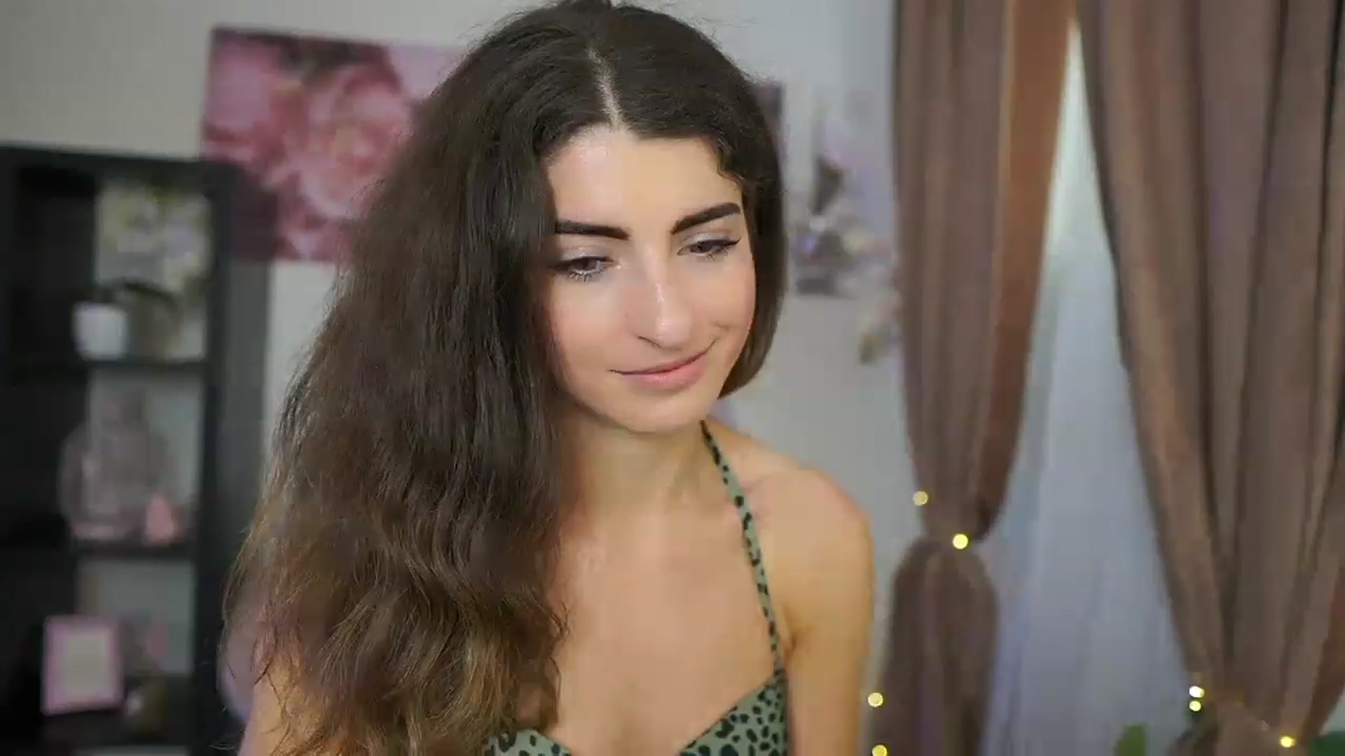 Gallery image thumbnail from EVA__LOVIA_'s myfreecams stream on, 08/09/2023, 09:10 image 13 of 20