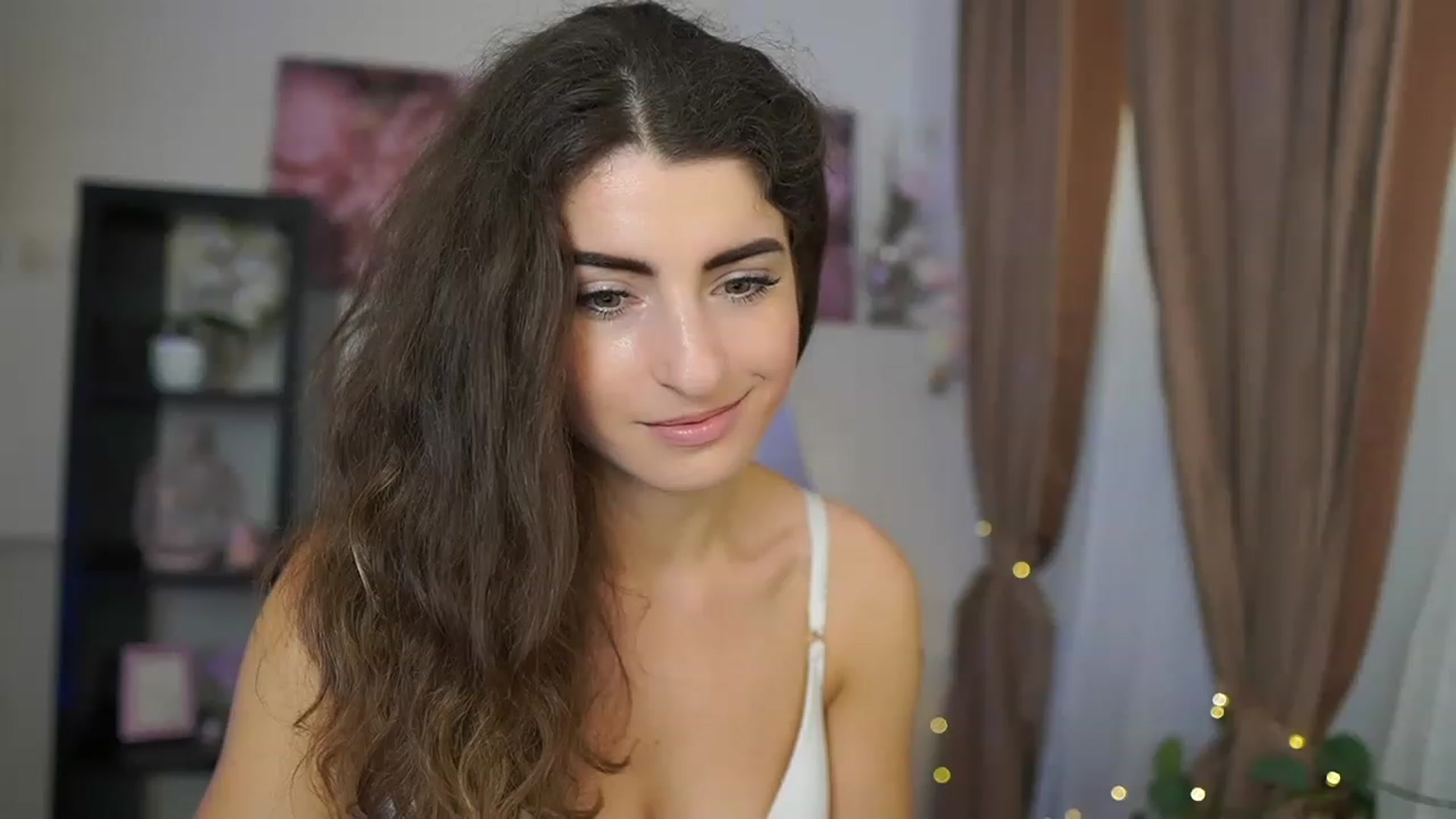 Gallery image thumbnail from EVA__LOVIA_'s myfreecams stream on, 08/10/2023, 10:34 image 9 of 20