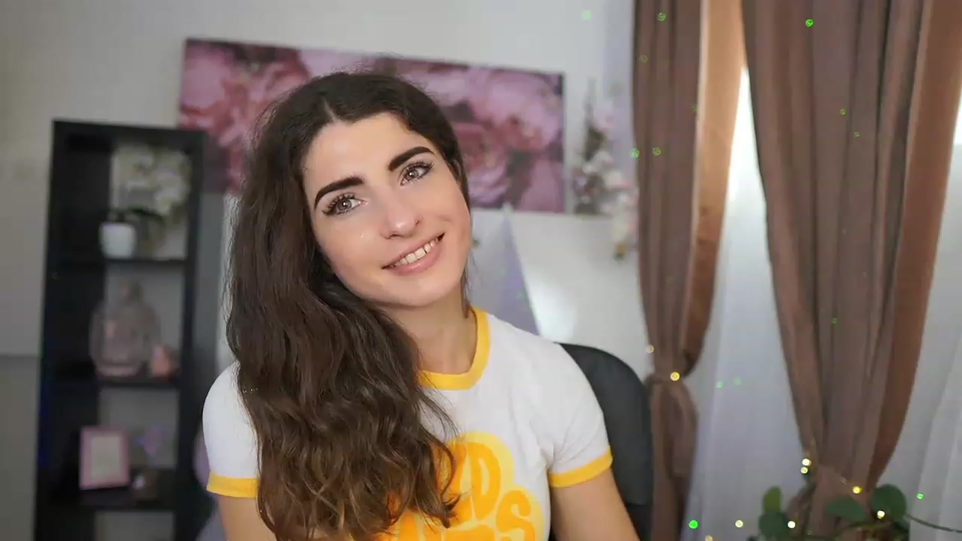 Gallery image thumbnail from EVA__LOVIA_'s myfreecams stream on, 08/10/2023, 11:12 image 17 of 20