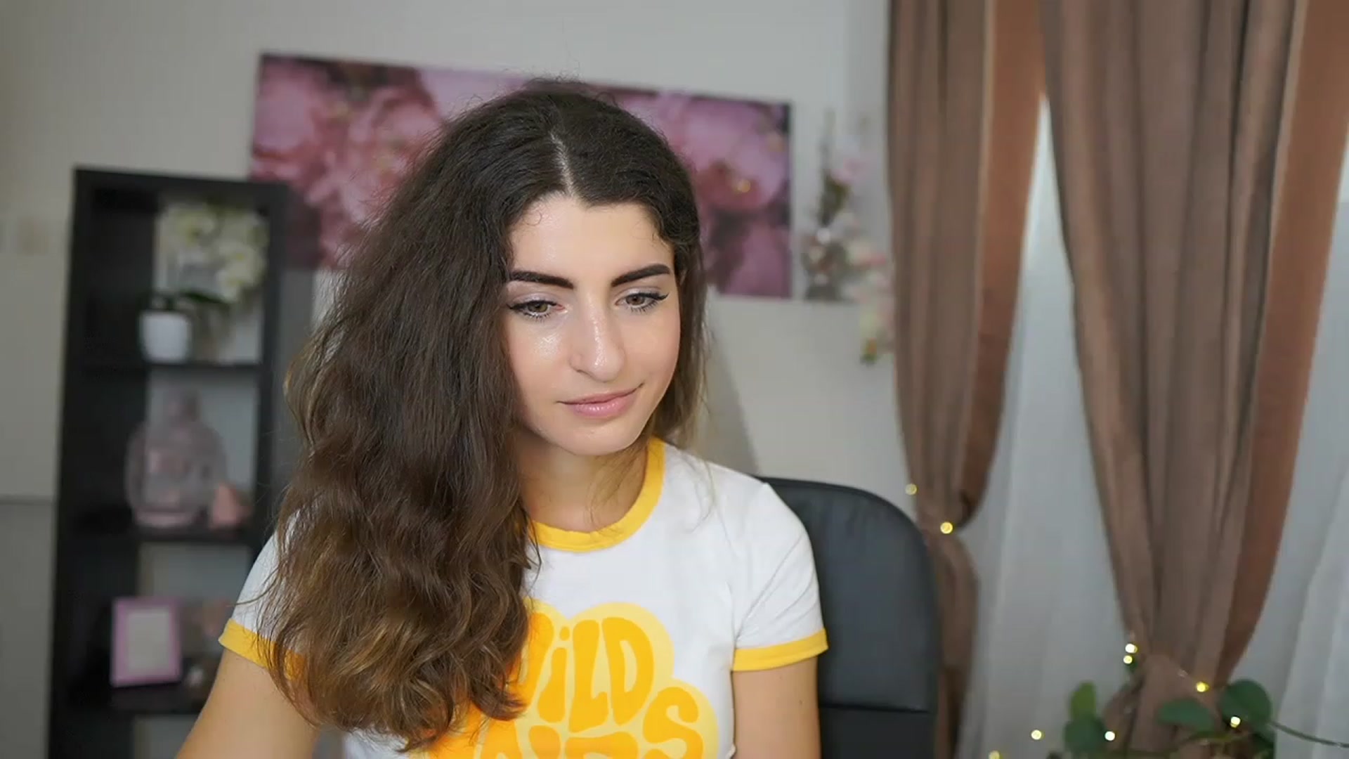 Gallery image thumbnail from EVA__LOVIA_'s myfreecams stream on, 08/10/2023, 12:46 image 7 of 20