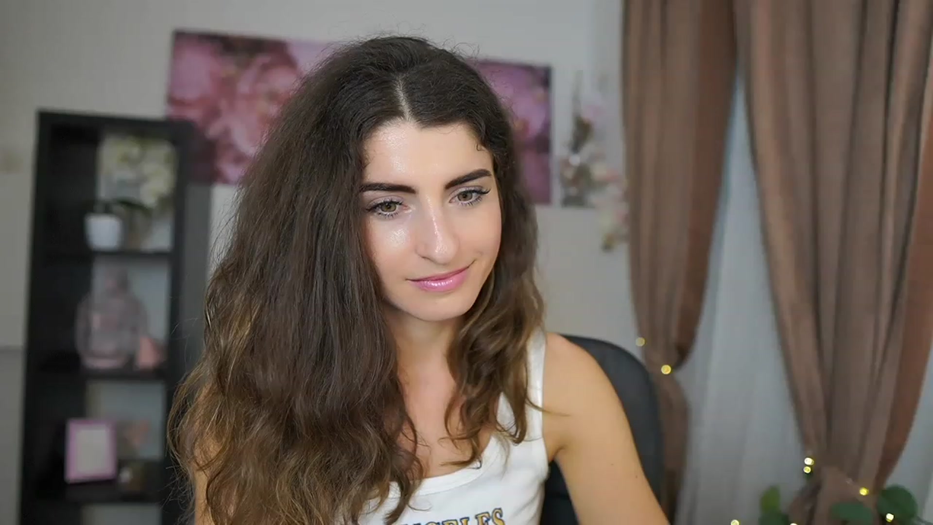 Gallery image thumbnail from EVA__LOVIA_'s myfreecams stream on, 08/10/2023, 17:53 image 15 of 20