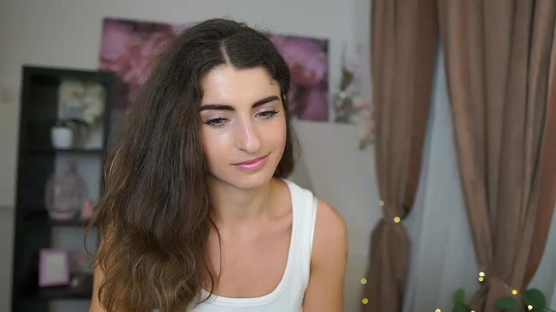 Gallery image thumbnail from EVA__LOVIA_'s myfreecams stream on, 08/10/2023, 17:53 image 18 of 20