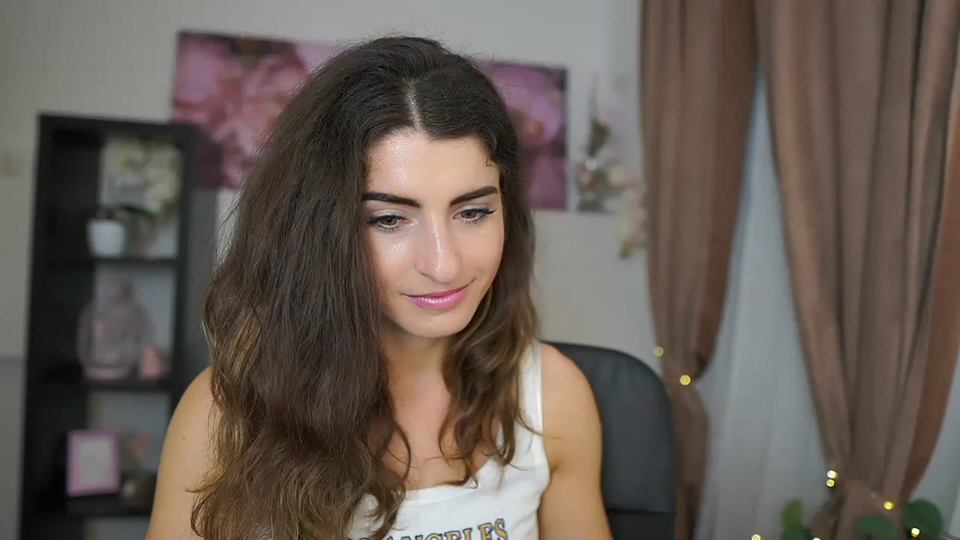 Gallery image thumbnail from EVA__LOVIA_'s myfreecams stream on, 08/10/2023, 17:53 image 13 of 20