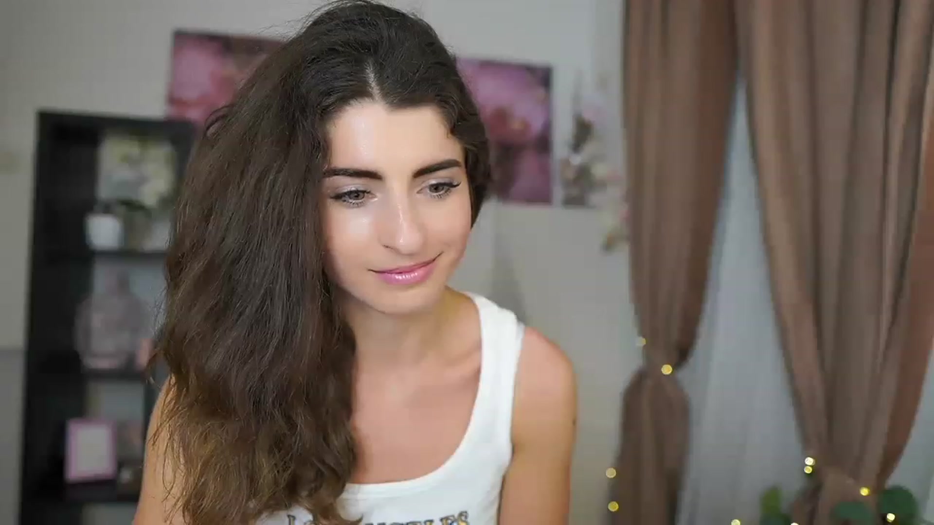 Gallery image thumbnail from EVA__LOVIA_'s myfreecams stream on, 08/10/2023, 17:53 image 20 of 20