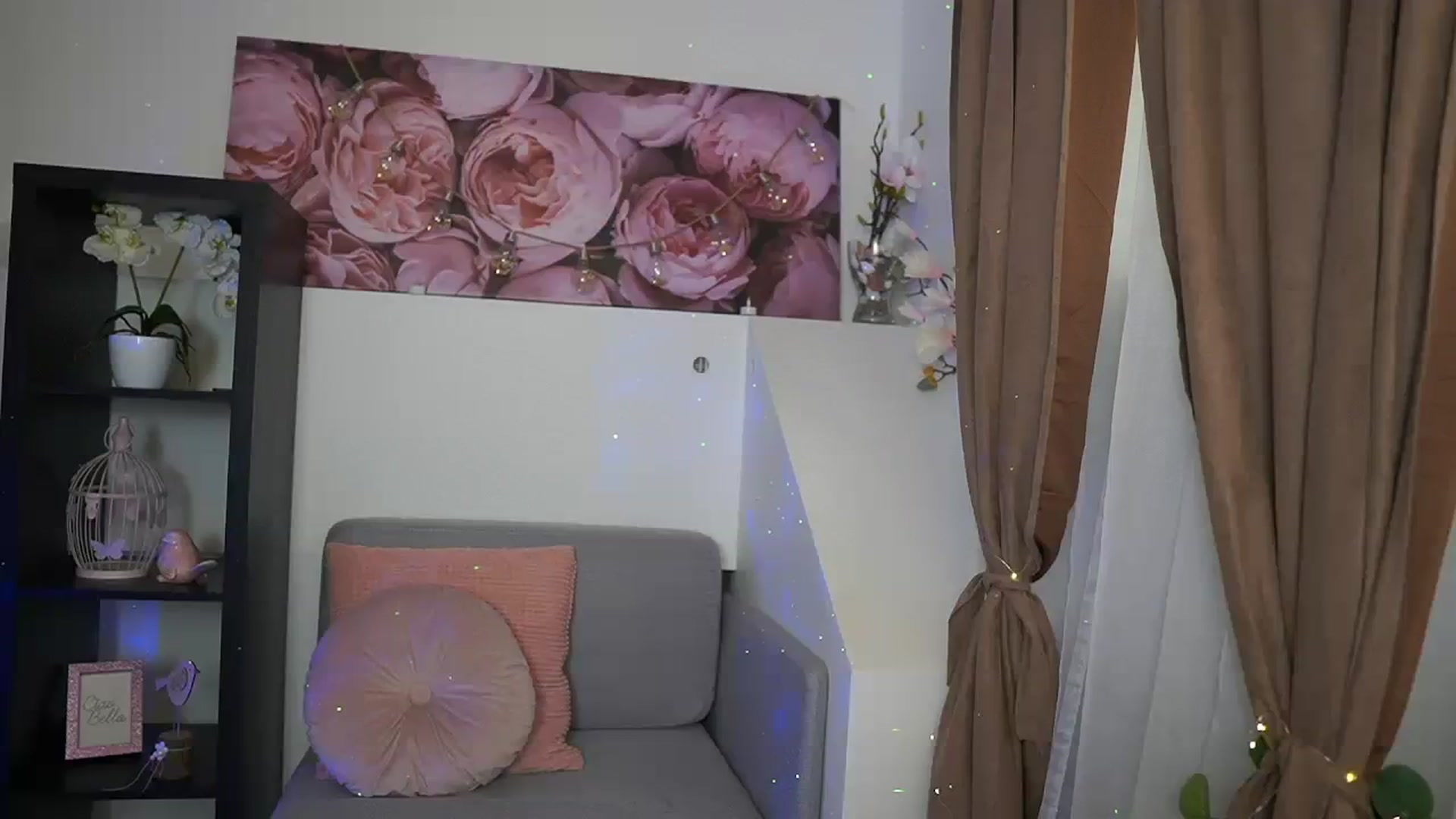Gallery image thumbnail from EVA__LOVIA_'s myfreecams stream on, 08/12/2023, 09:52 image 7 of 20