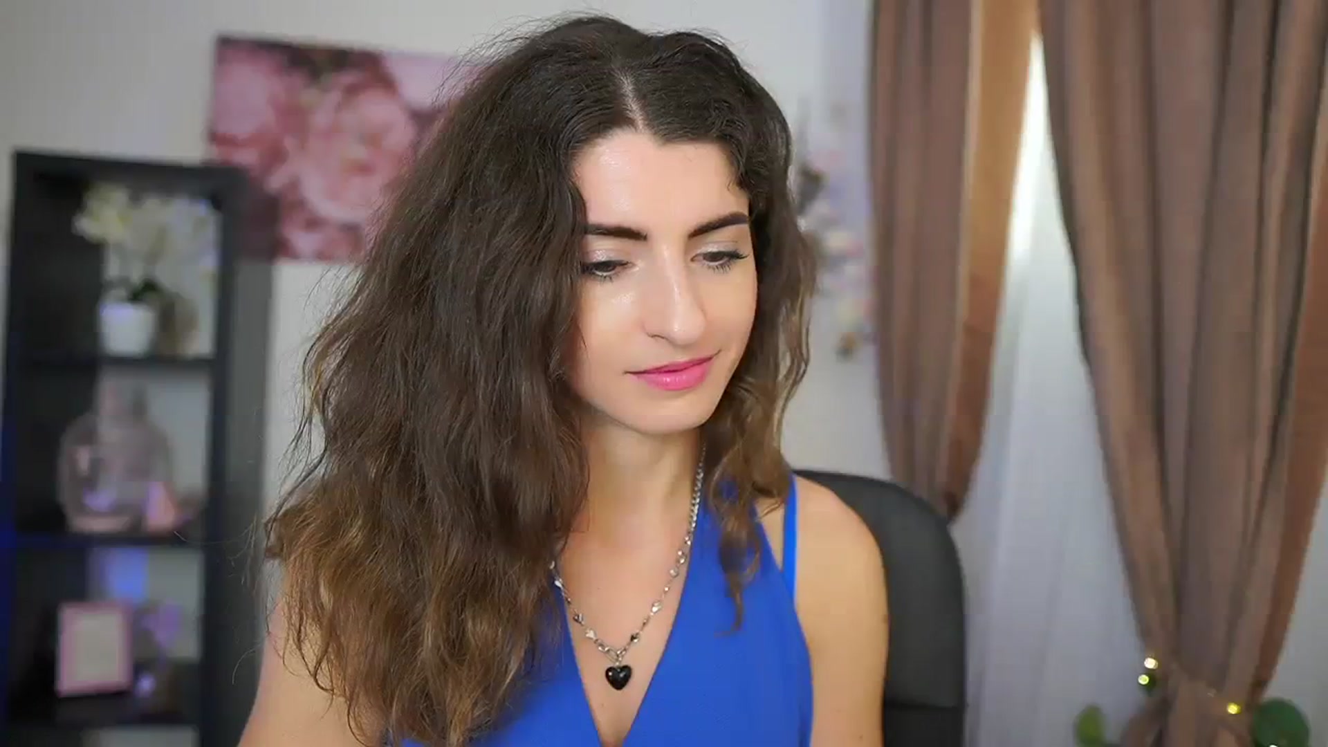 Gallery image thumbnail from EVA__LOVIA_'s myfreecams stream on, 08/12/2023, 11:51 image 14 of 20
