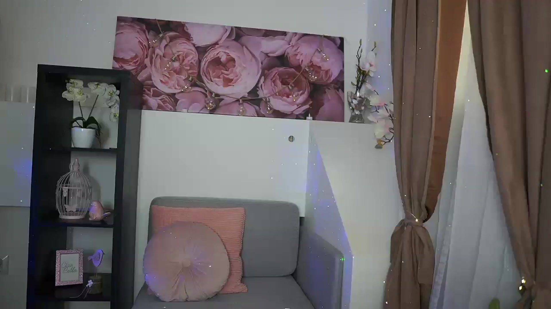 Gallery image thumbnail from EVA__LOVIA_'s myfreecams stream on, 08/13/2023, 09:58 image 11 of 20
