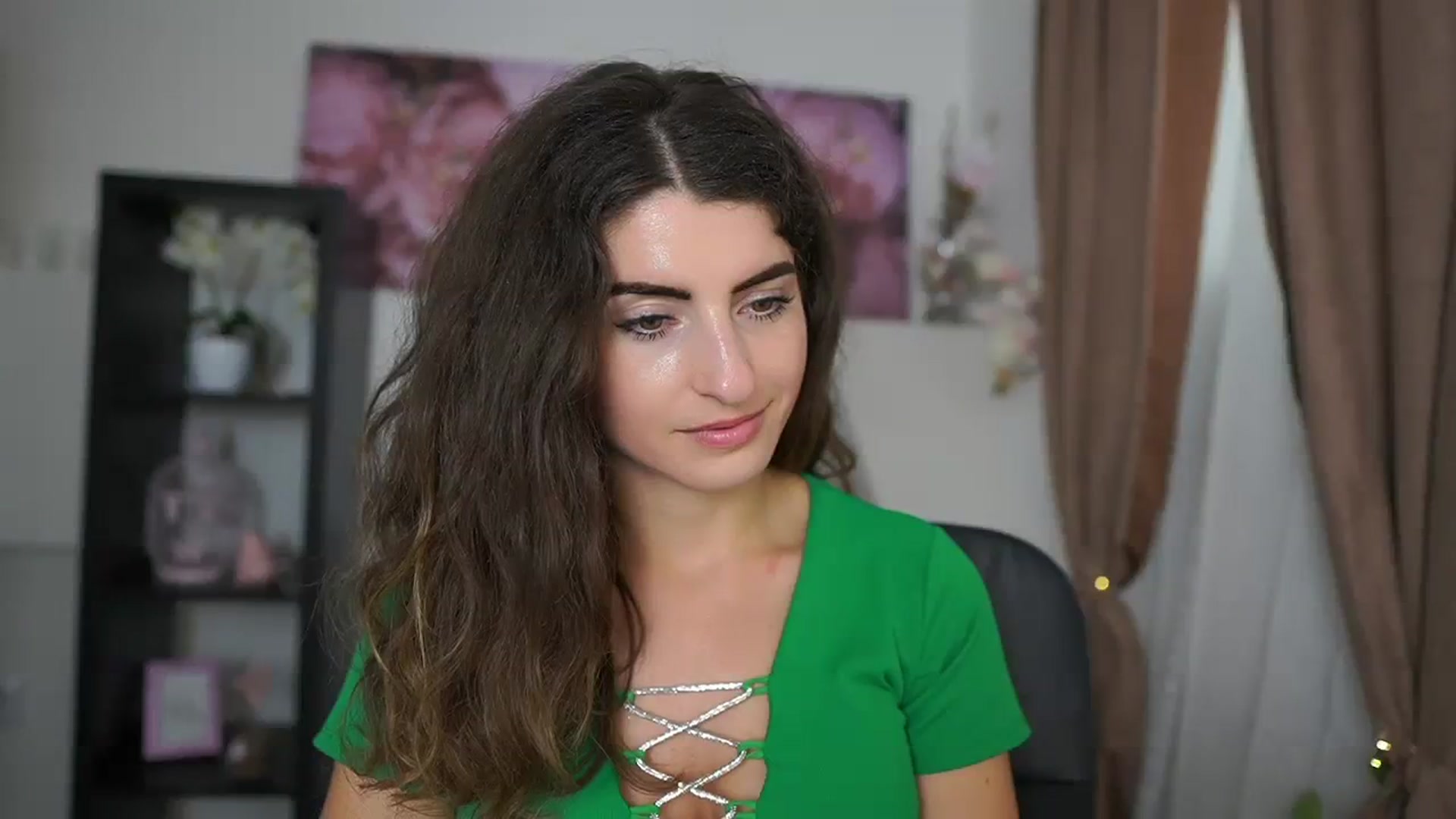 Gallery image thumbnail from EVA__LOVIA_'s myfreecams stream on, 08/13/2023, 12:55 image 18 of 20