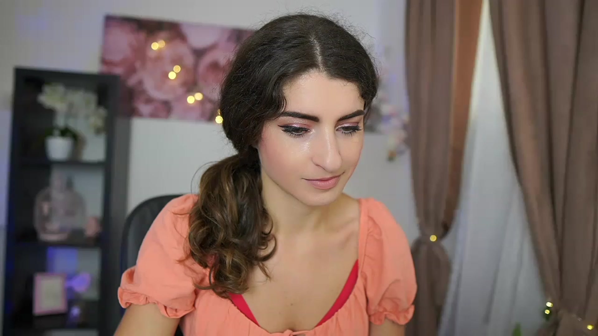 Gallery image thumbnail from EVA__LOVIA_'s myfreecams stream on, 08/17/2023, 08:35 image 18 of 20