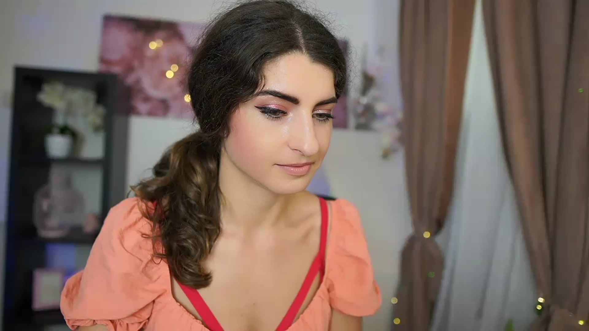 Gallery image thumbnail from EVA__LOVIA_'s myfreecams stream on, 08/17/2023, 09:55 image 14 of 20