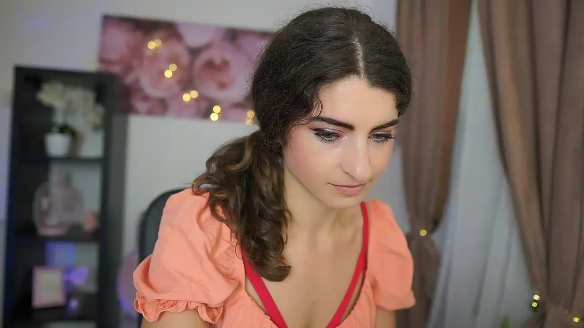 Gallery image thumbnail from EVA__LOVIA_'s myfreecams stream on, 08/17/2023, 09:55 image 7 of 20