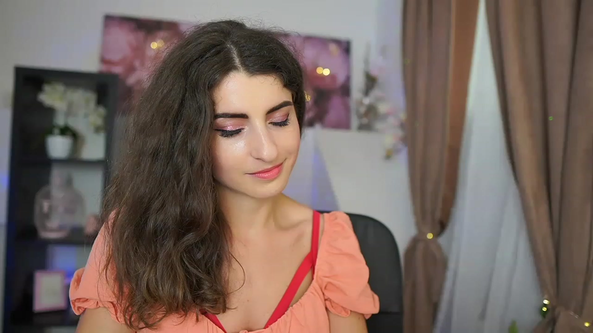 Gallery image thumbnail from EVA__LOVIA_'s myfreecams stream on, 08/17/2023, 12:10 image 8 of 20