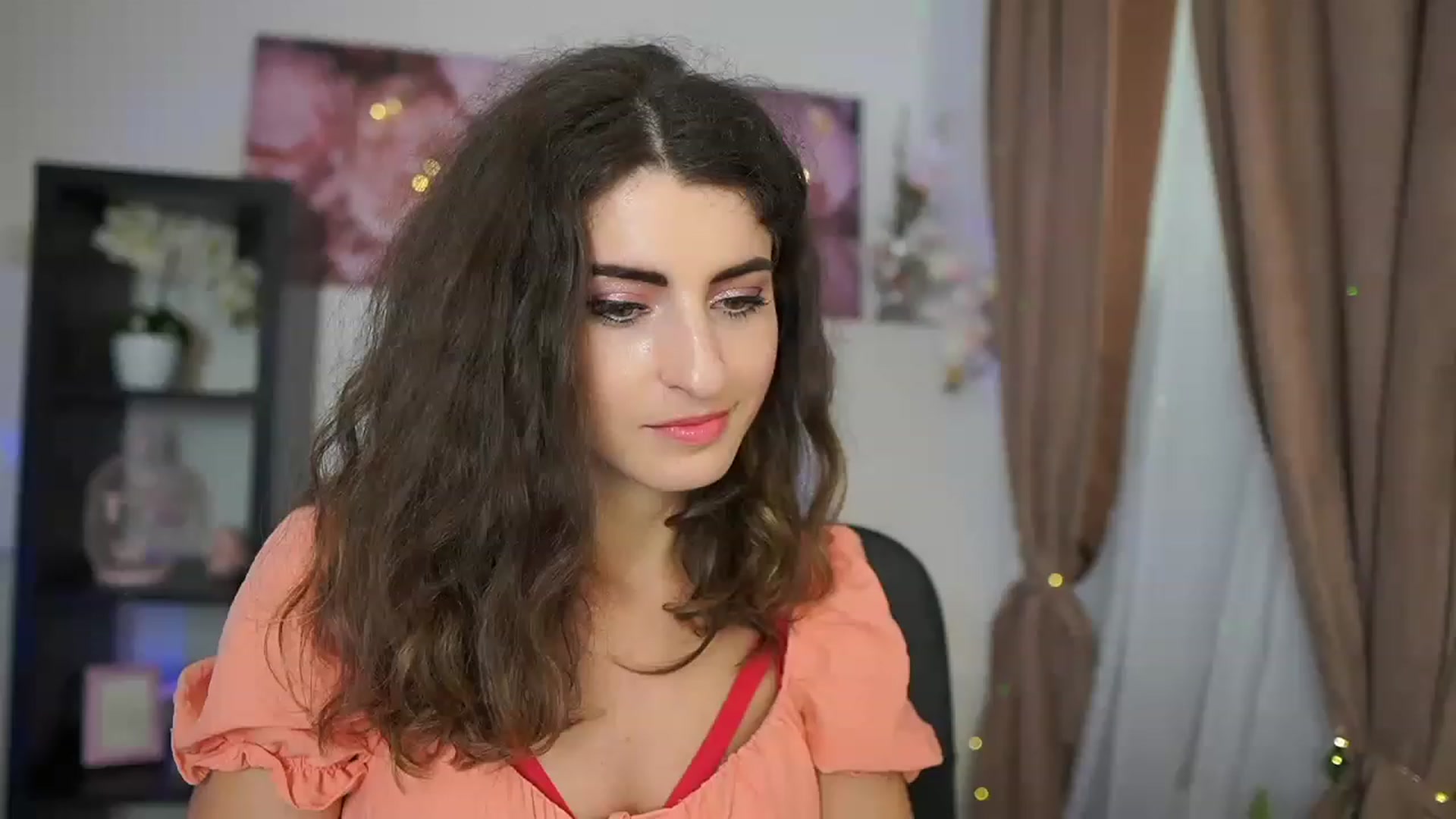 Gallery image thumbnail from EVA__LOVIA_'s myfreecams stream on, 08/17/2023, 12:10 image 6 of 20