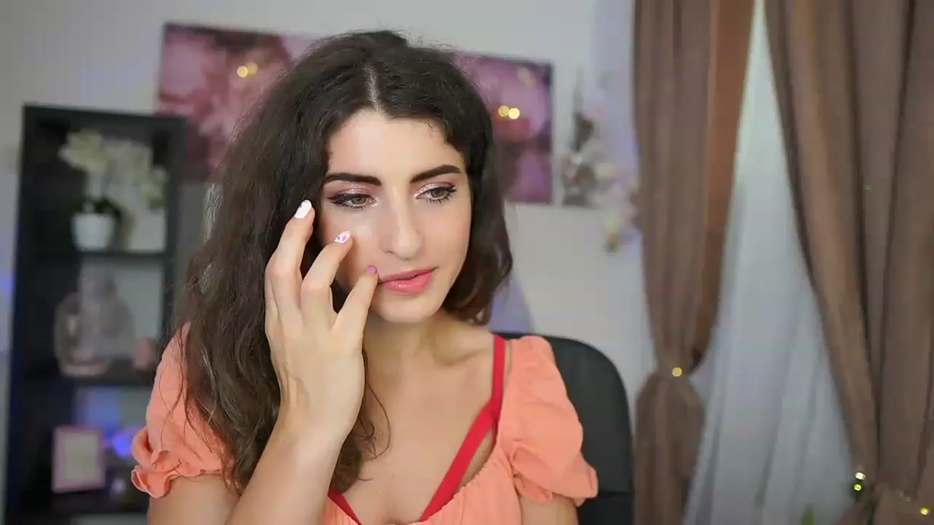 Gallery image thumbnail from EVA__LOVIA_'s myfreecams stream on, 08/17/2023, 12:10 image 11 of 20