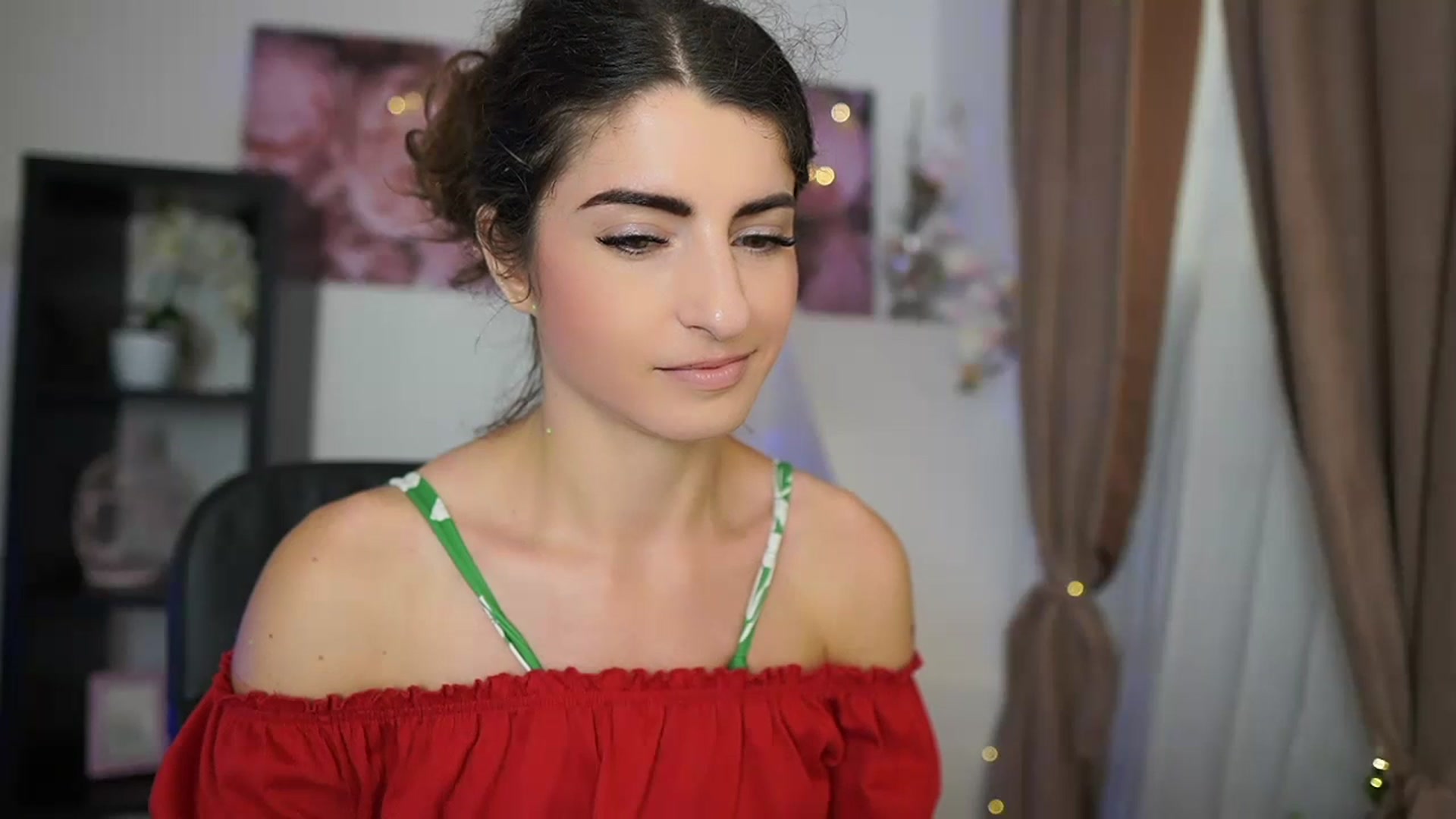 Gallery image thumbnail from EVA__LOVIA_'s myfreecams stream on, 08/24/2023, 09:09 image 16 of 20