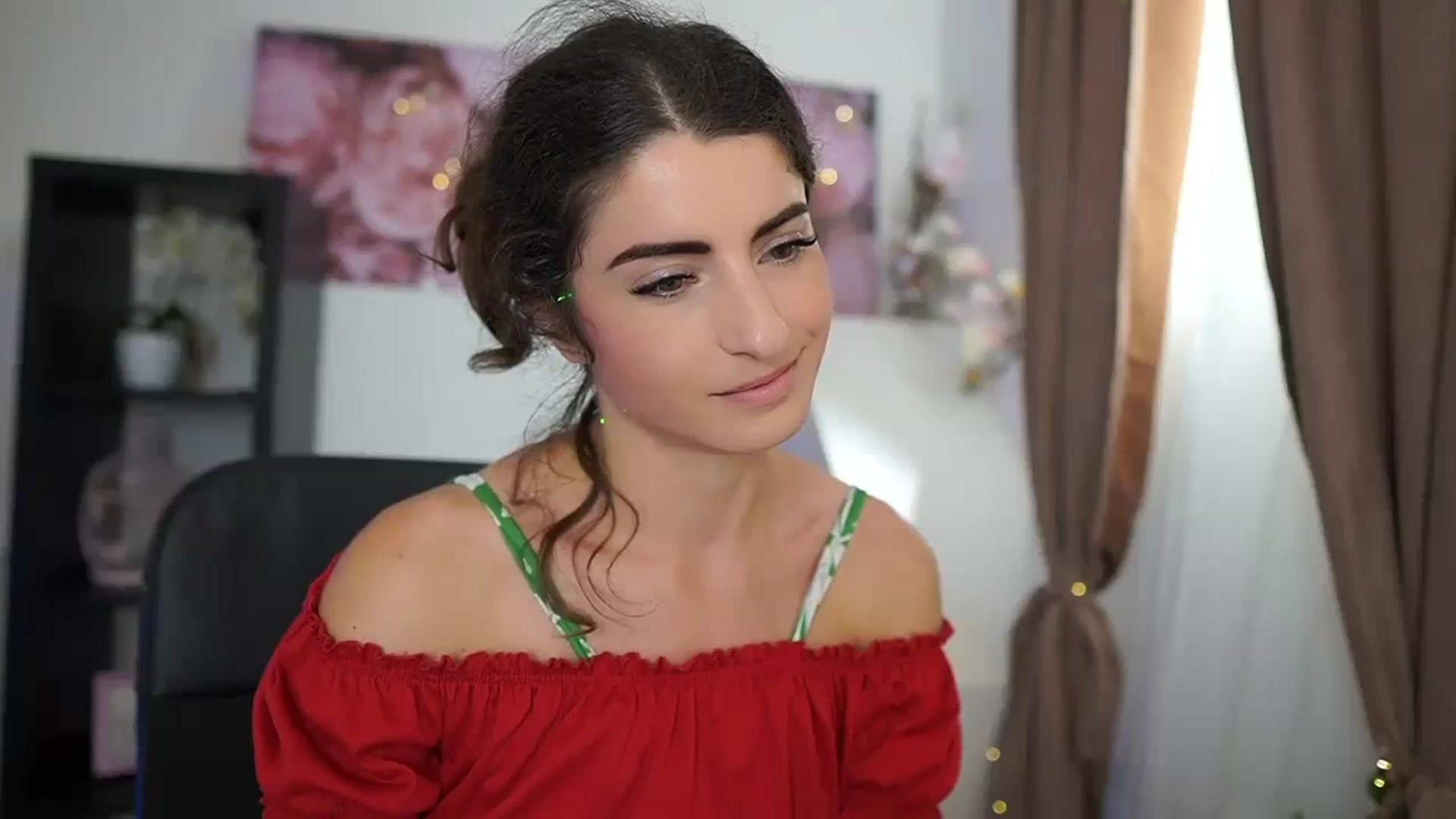 Gallery image thumbnail from EVA__LOVIA_'s myfreecams stream on, 08/24/2023, 10:35 image 20 of 20