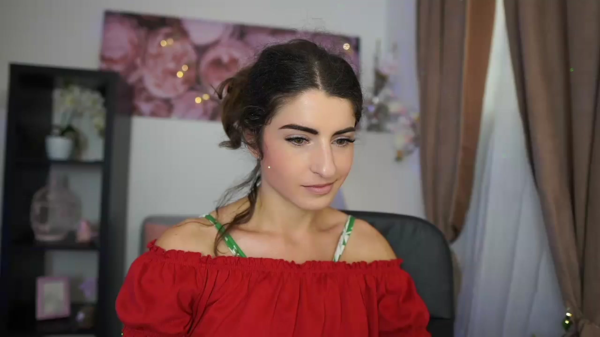 Gallery image thumbnail from EVA__LOVIA_'s myfreecams stream on, 08/24/2023, 10:35 image 14 of 20