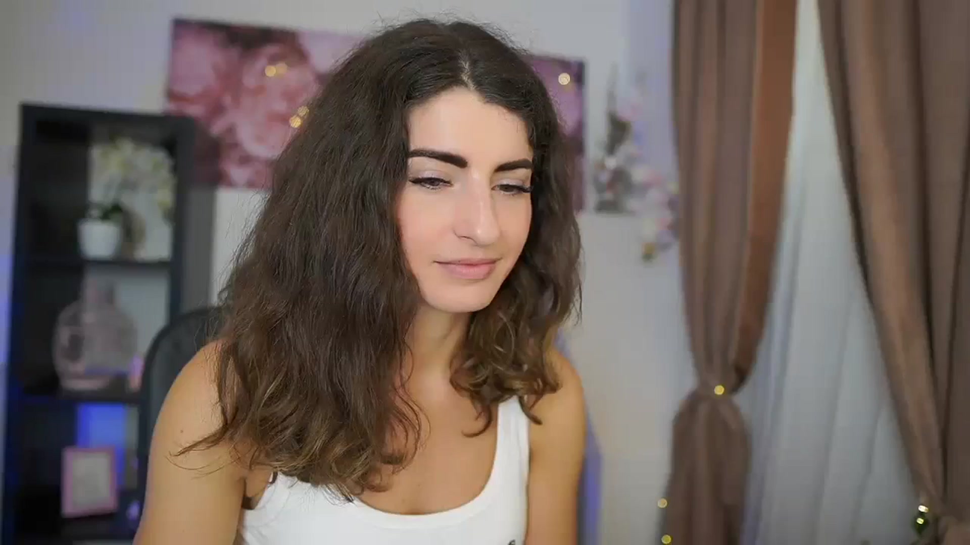 Gallery image thumbnail from EVA__LOVIA_'s myfreecams stream on, 08/25/2023, 08:52 image 12 of 20