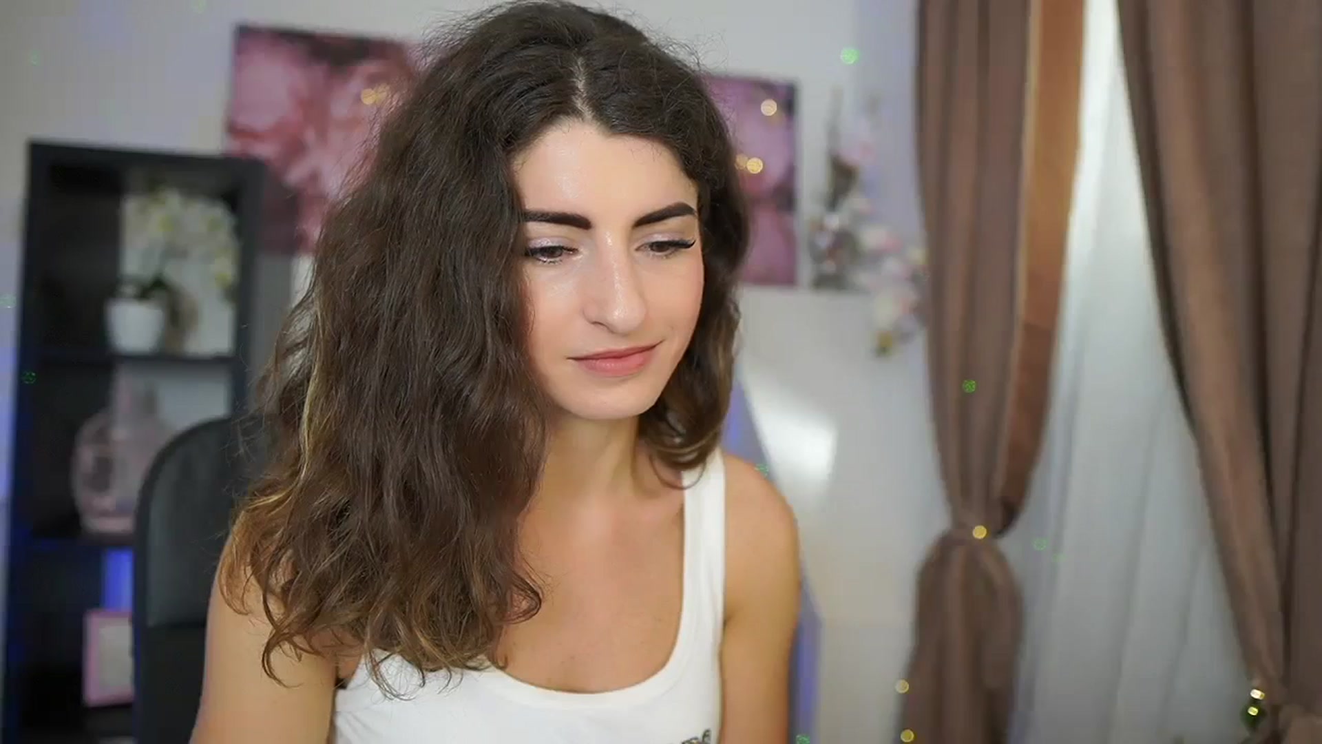 Gallery image thumbnail from EVA__LOVIA_'s myfreecams stream on, 08/25/2023, 10:58 image 6 of 20