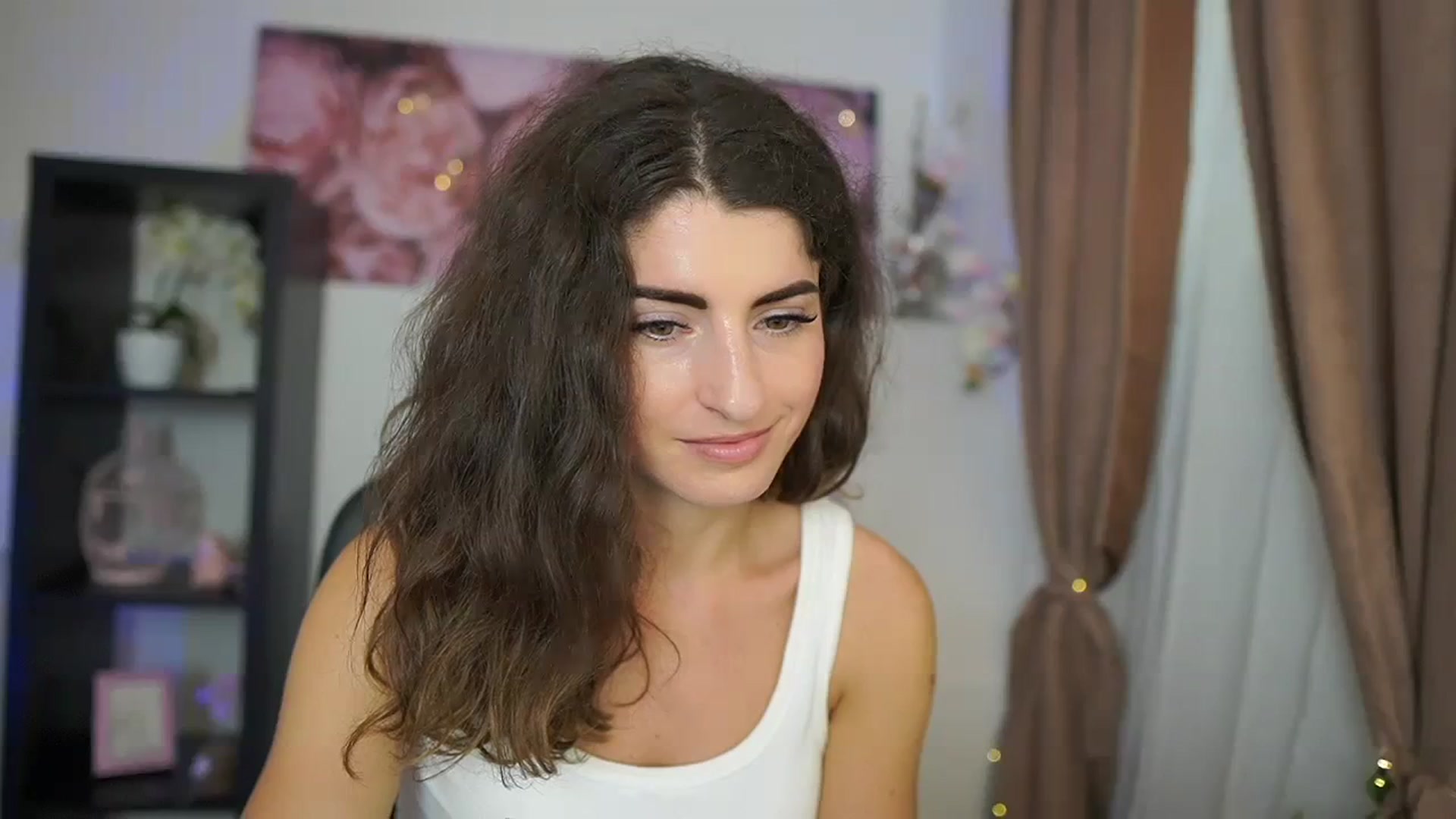 Gallery image thumbnail from EVA__LOVIA_'s myfreecams stream on, 08/25/2023, 13:07 image 16 of 20