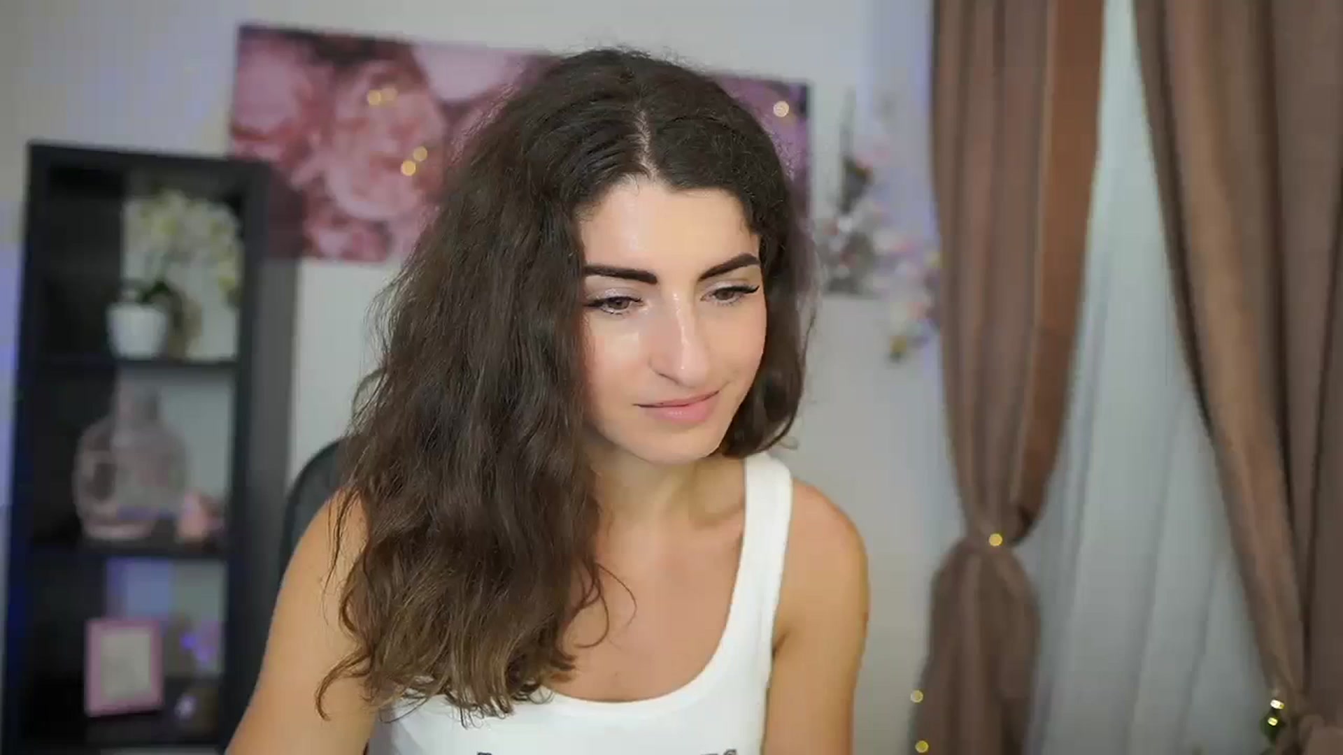 Gallery image thumbnail from EVA__LOVIA_'s myfreecams stream on, 08/25/2023, 13:07 image 14 of 20