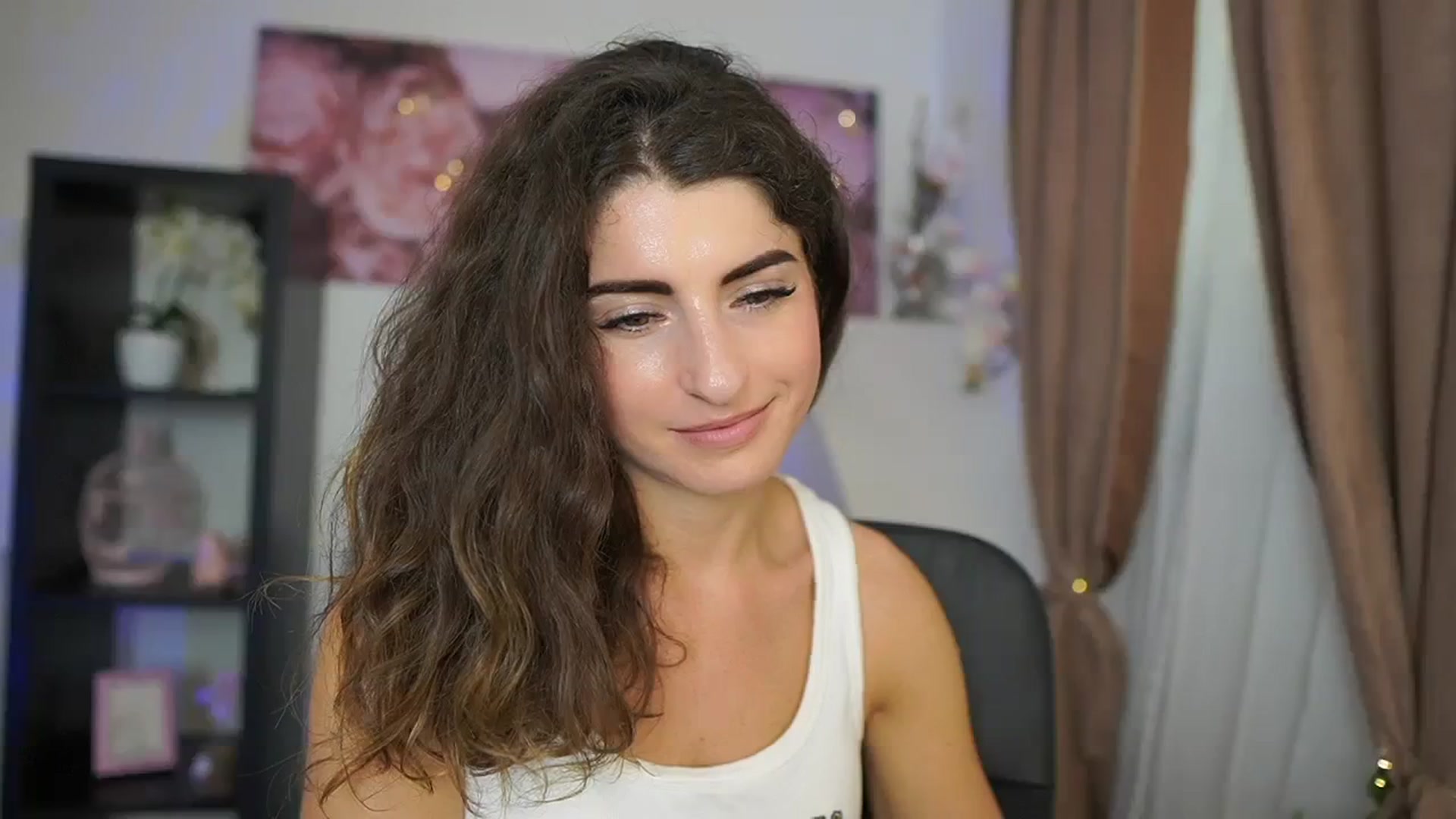 Gallery image thumbnail from EVA__LOVIA_'s myfreecams stream on, 08/25/2023, 14:07 image 5 of 20
