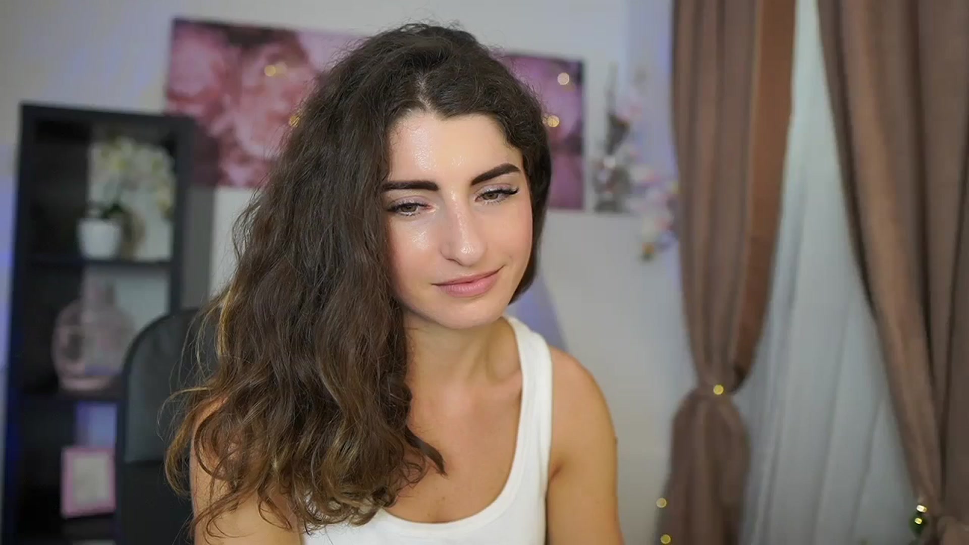 Gallery image thumbnail from EVA__LOVIA_'s myfreecams stream on, 08/25/2023, 14:07 image 14 of 20