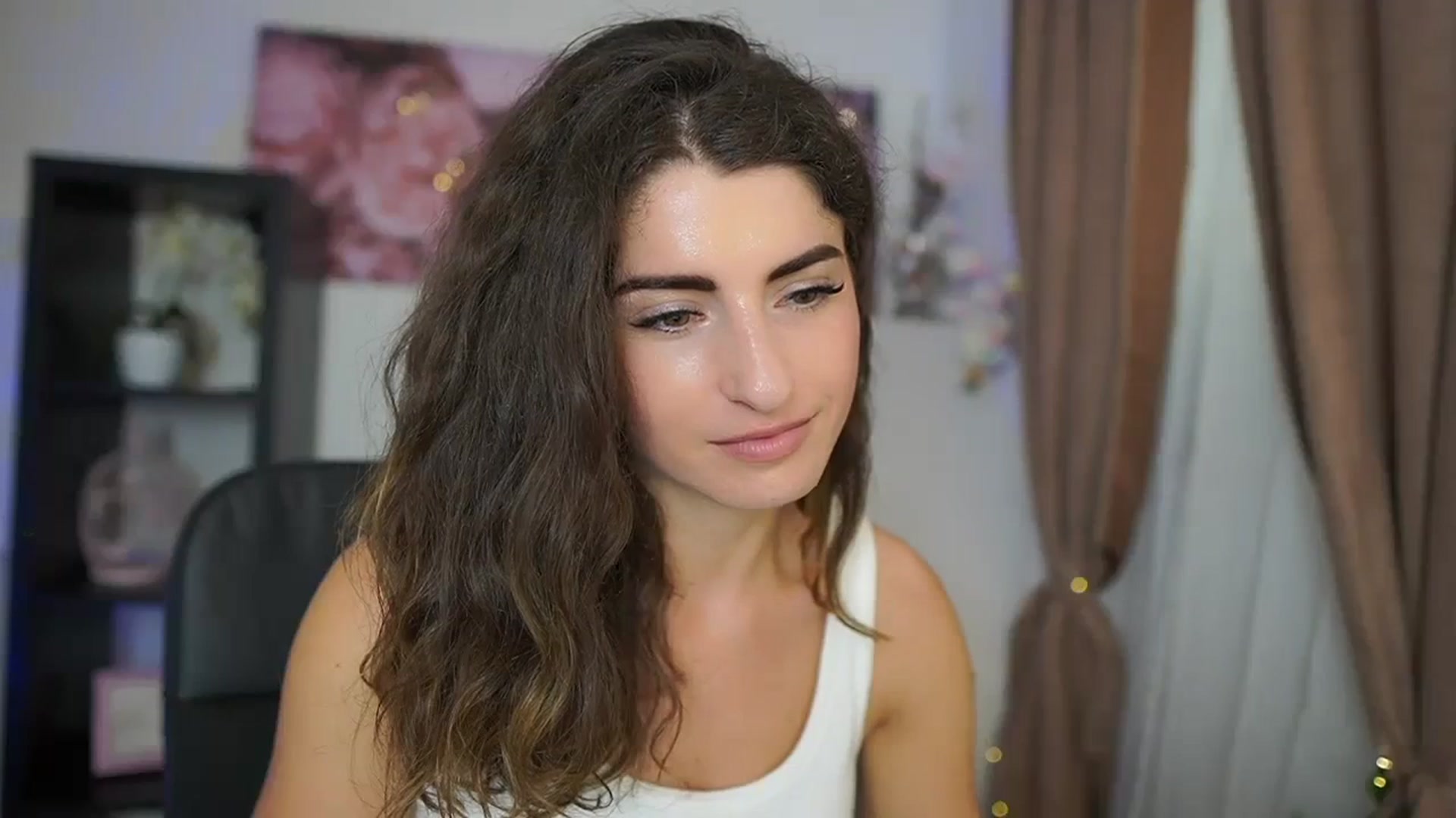 Gallery image thumbnail from EVA__LOVIA_'s myfreecams stream on, 08/25/2023, 14:07 image 9 of 20