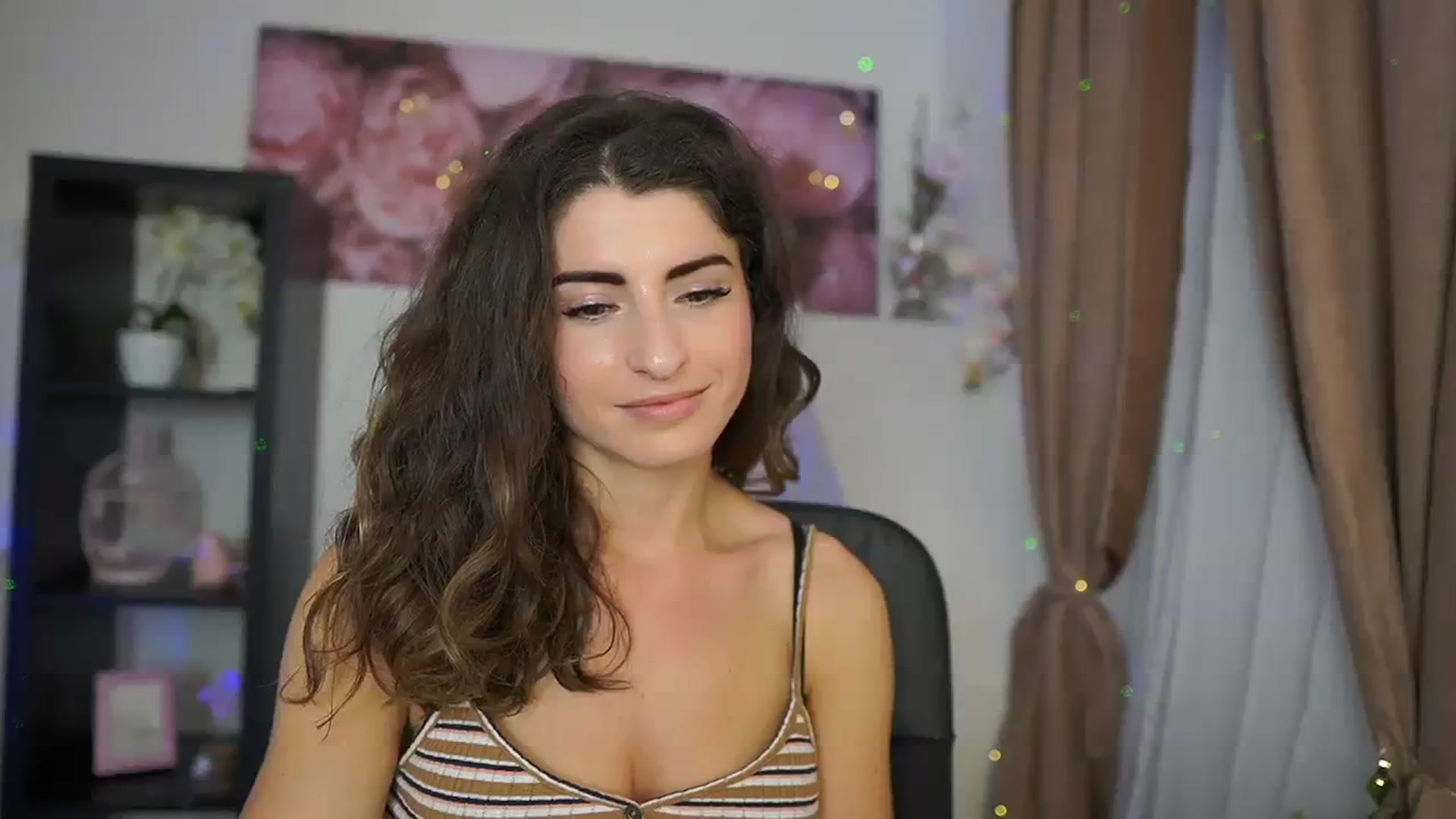 Gallery image thumbnail from EVA__LOVIA_'s myfreecams stream on, 08/25/2023, 18:05 image 18 of 20