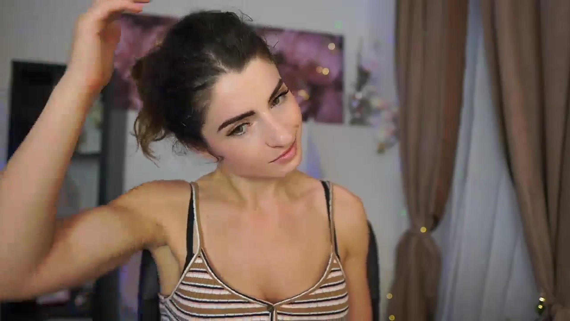 Gallery image thumbnail from EVA__LOVIA_'s myfreecams stream on, 08/25/2023, 18:05 image 3 of 20